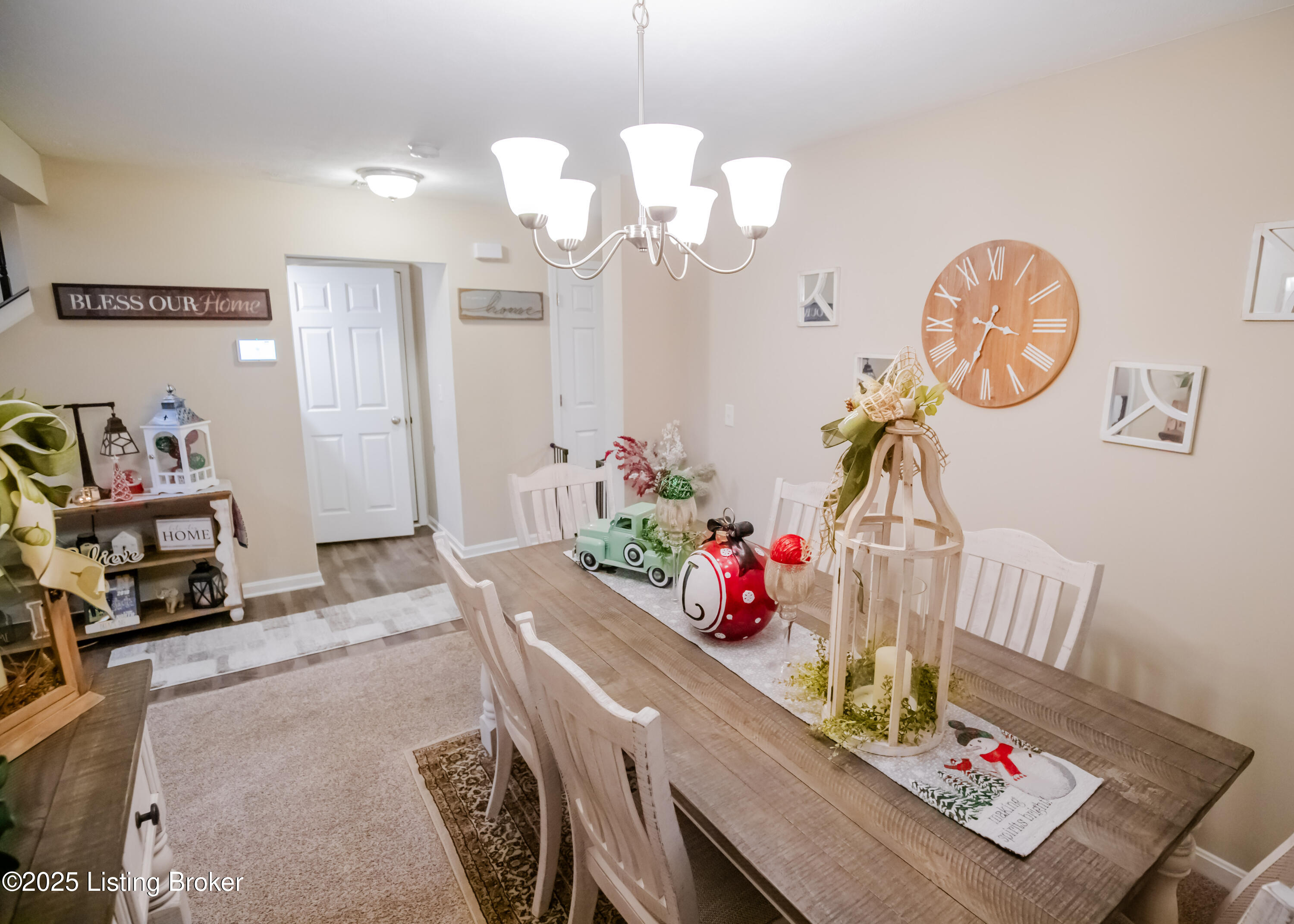 261 Boulders West Dr