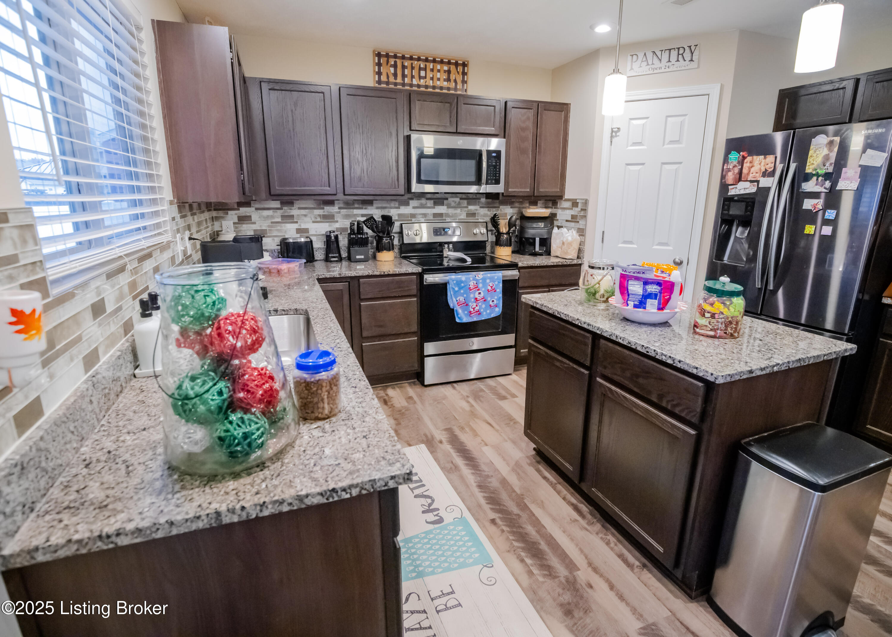 261 Boulders West Dr