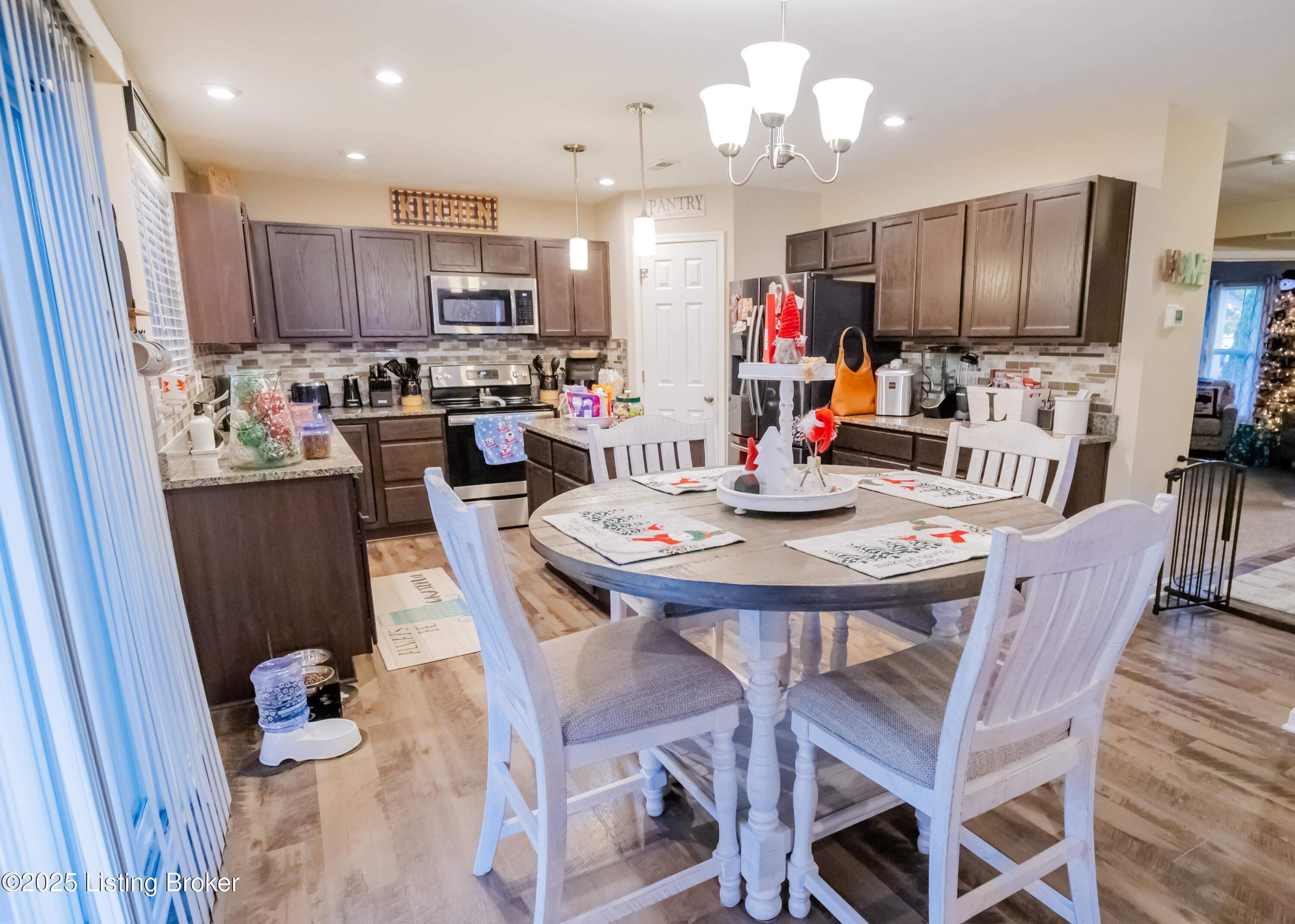 261 Boulders West Dr