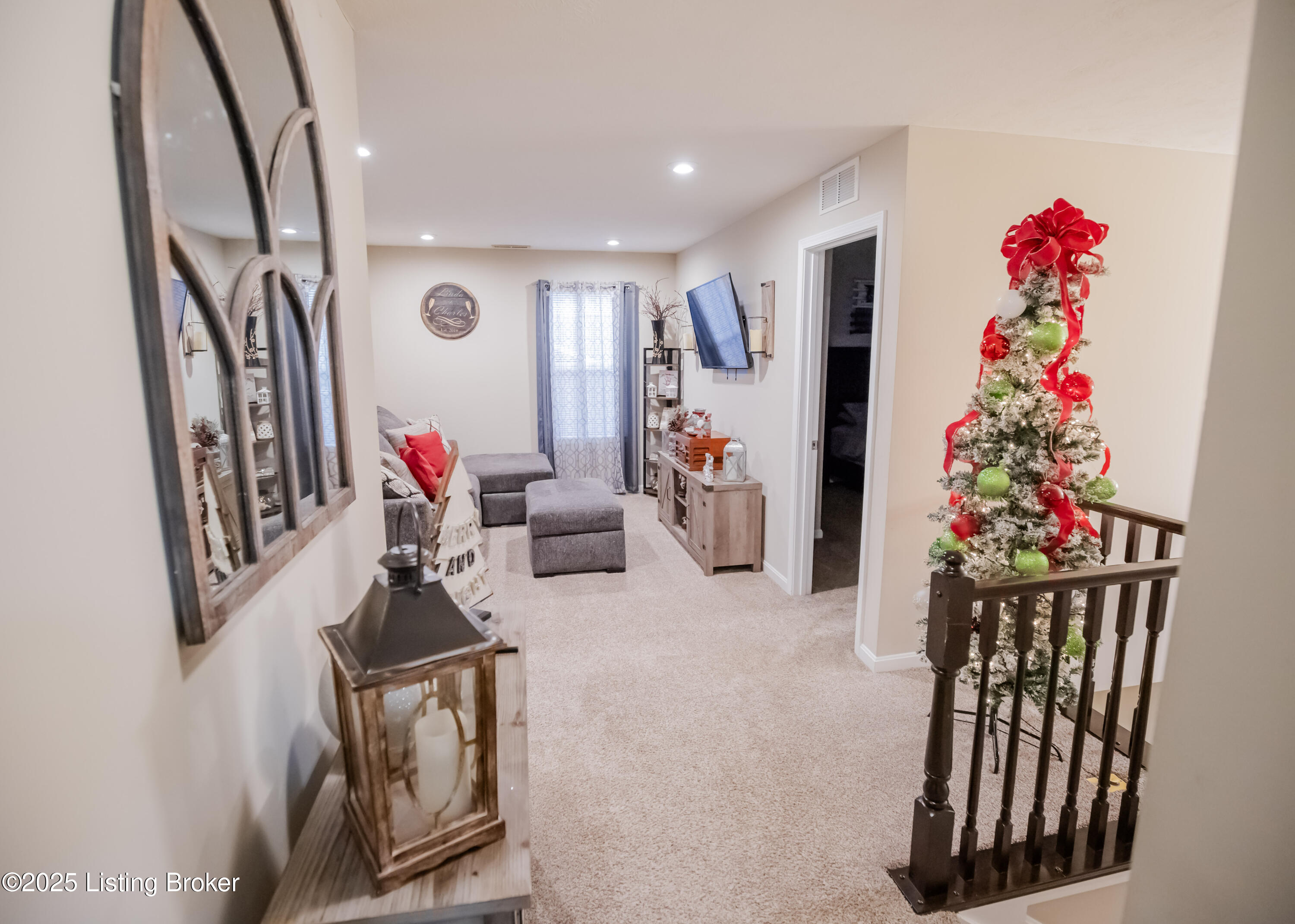 261 Boulders West Dr