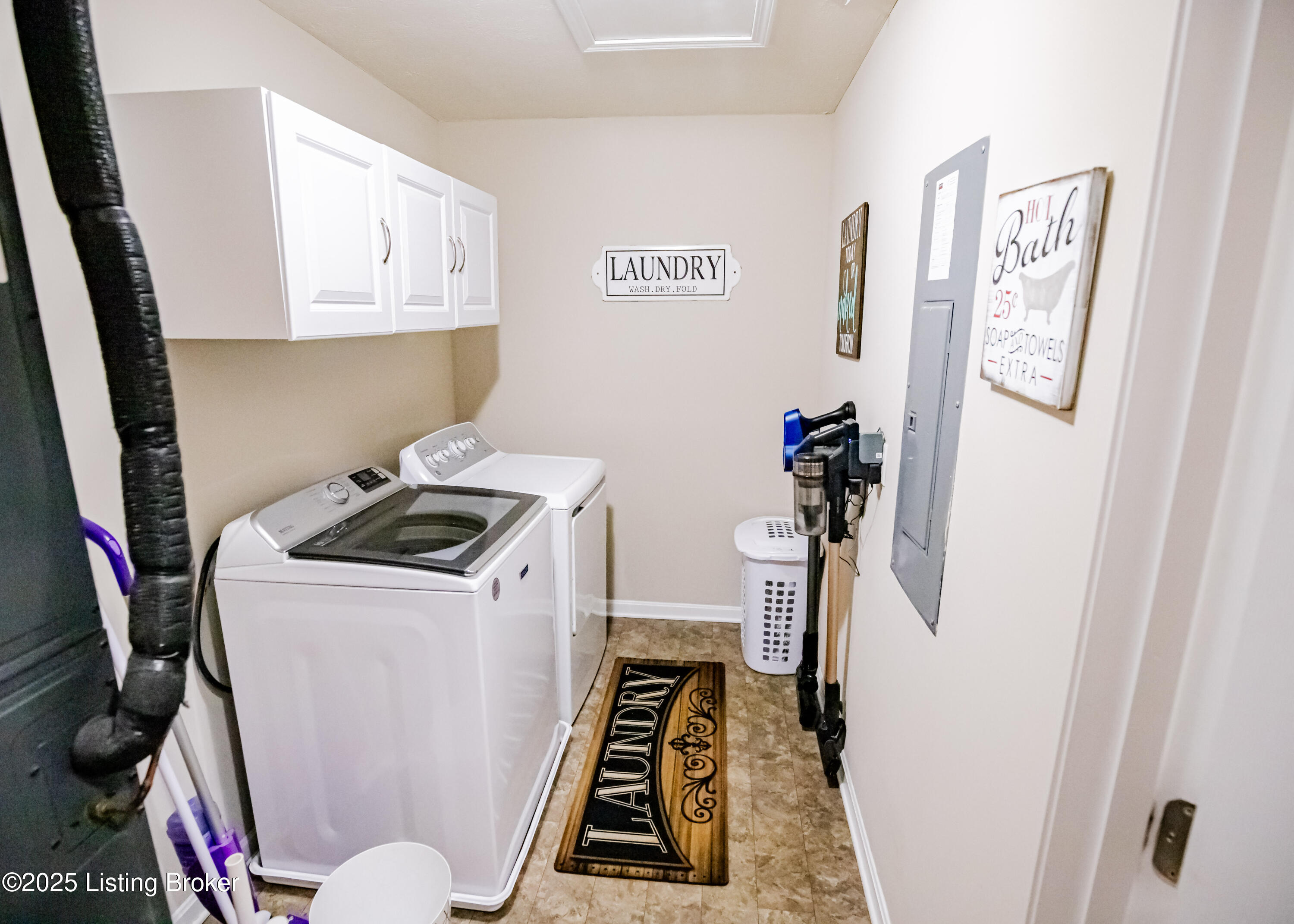 261 Boulders West Dr