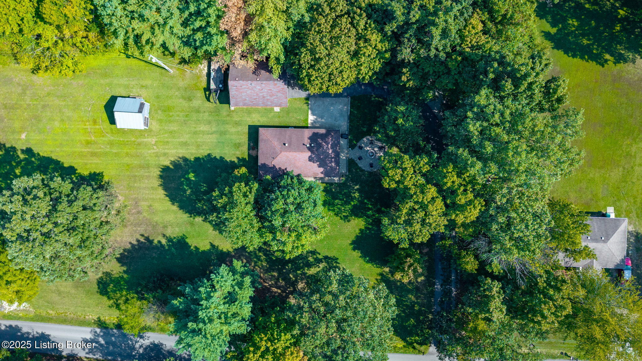 490 Fisher Ln