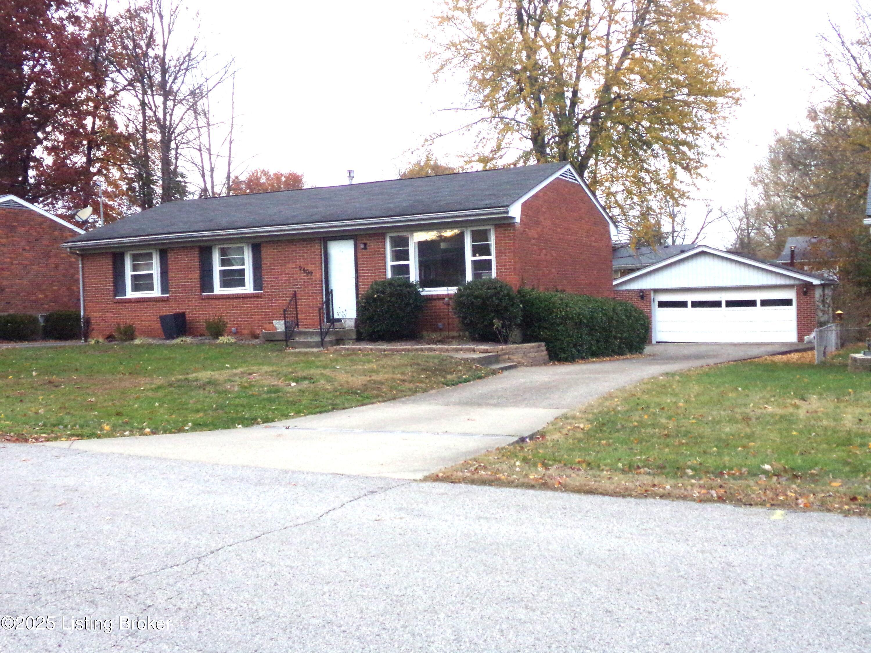 9409 Doewood Ln