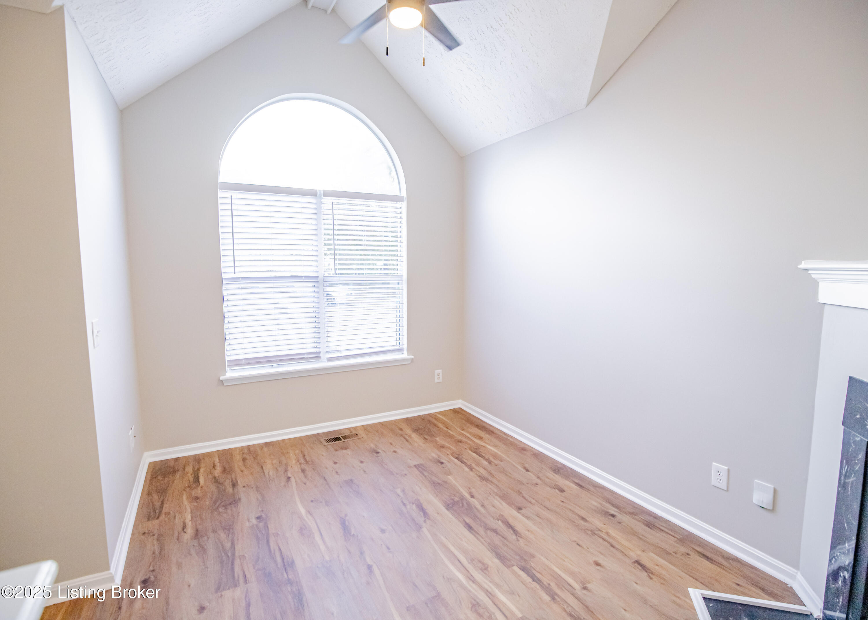12505 Kiawah Ct