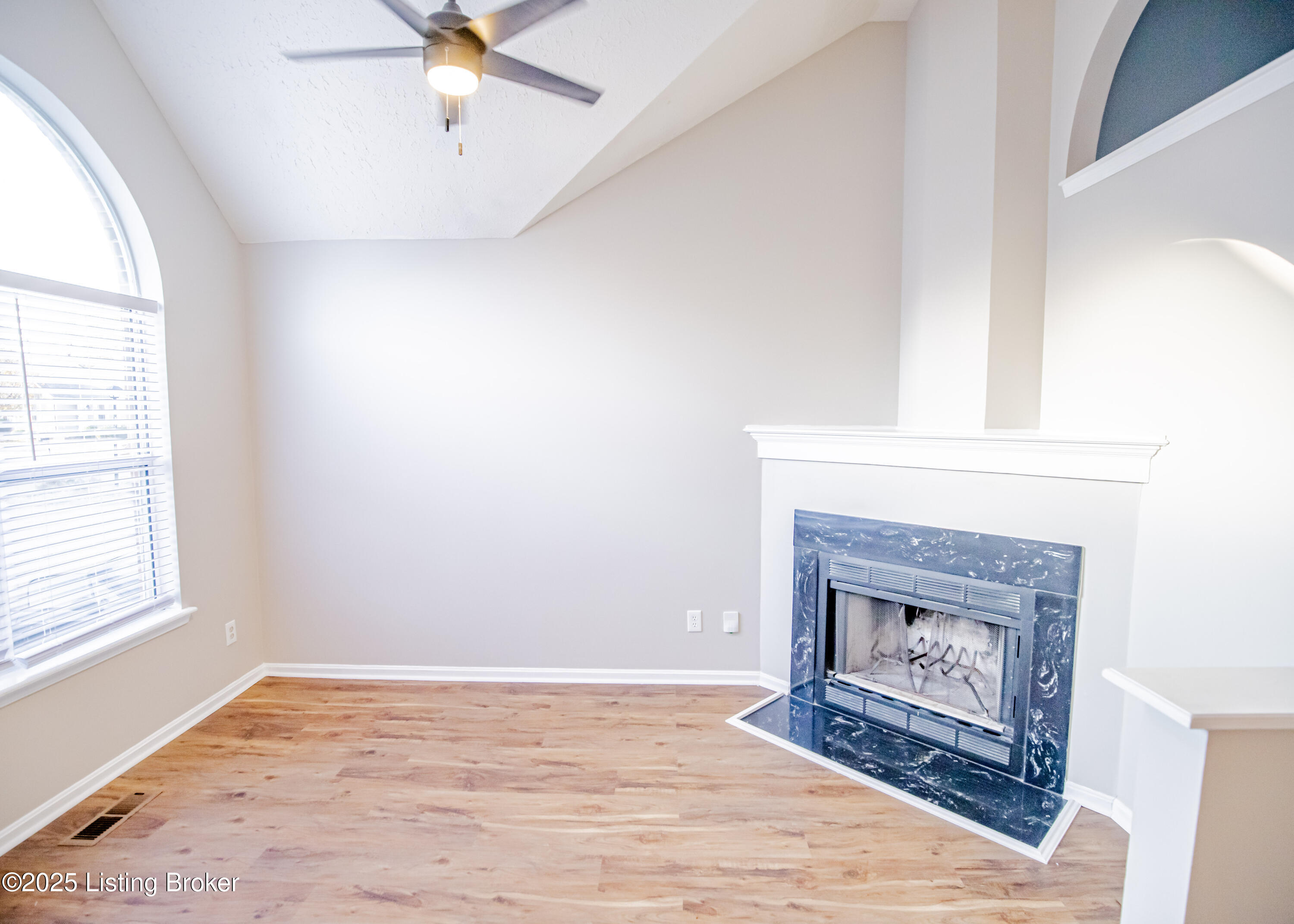 12505 Kiawah Ct