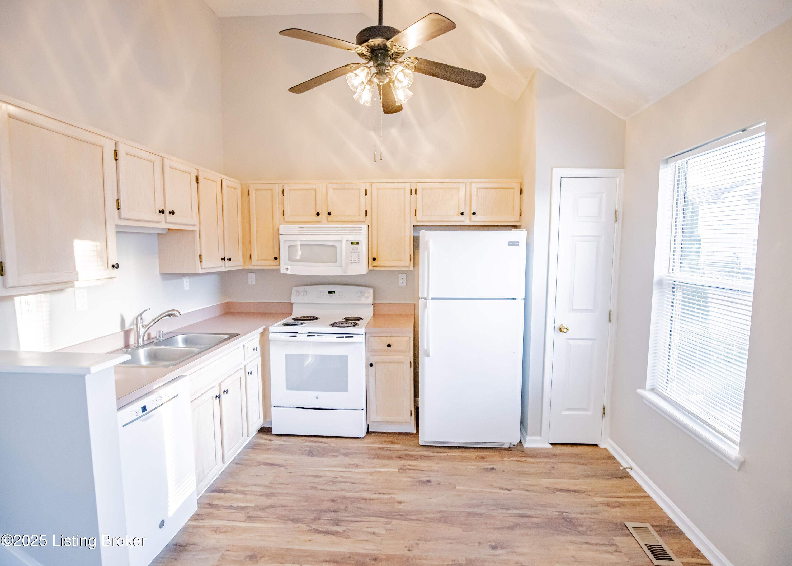 12505 Kiawah Ct