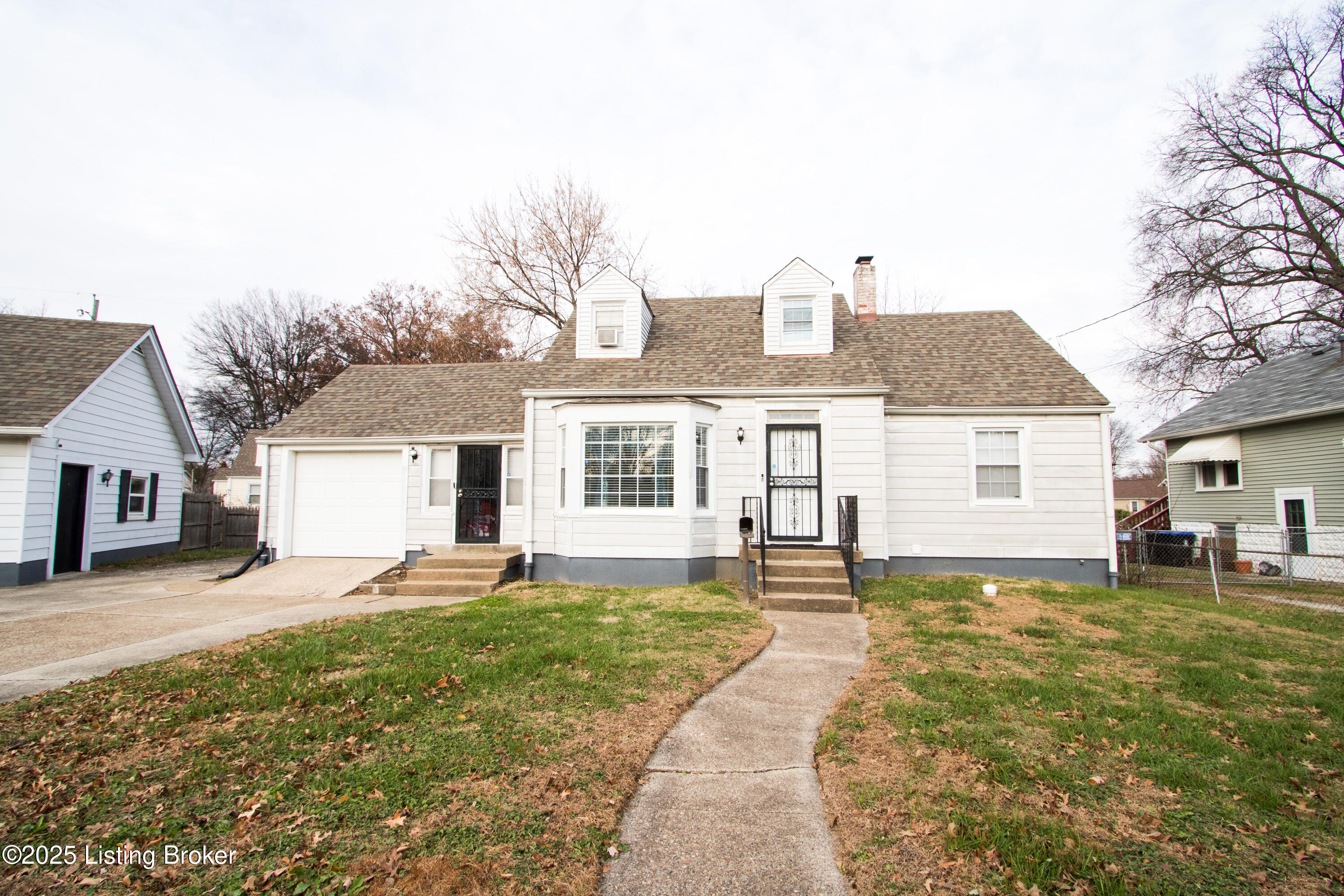 1009 W Ashland Ave