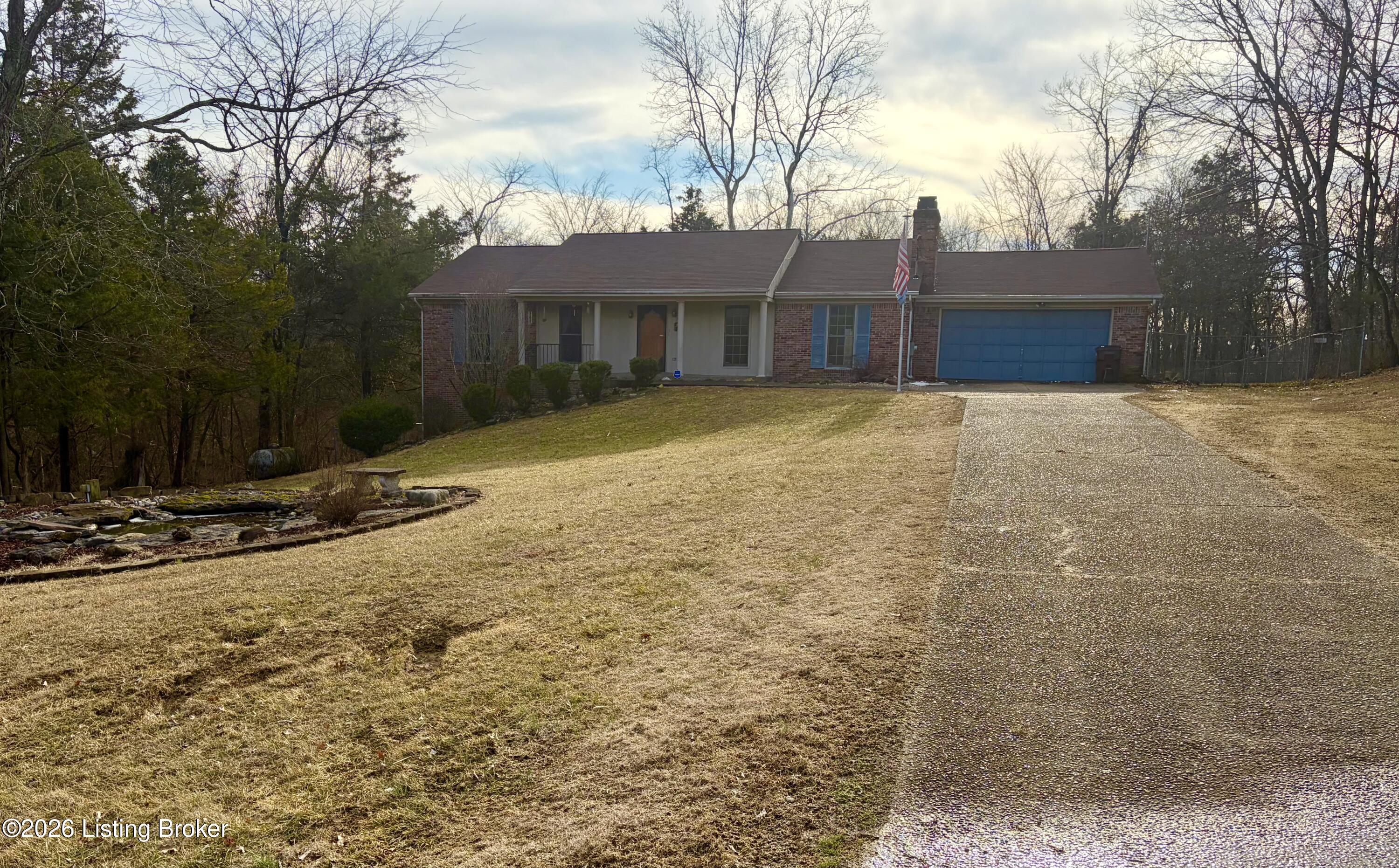881 Deerwood Dr