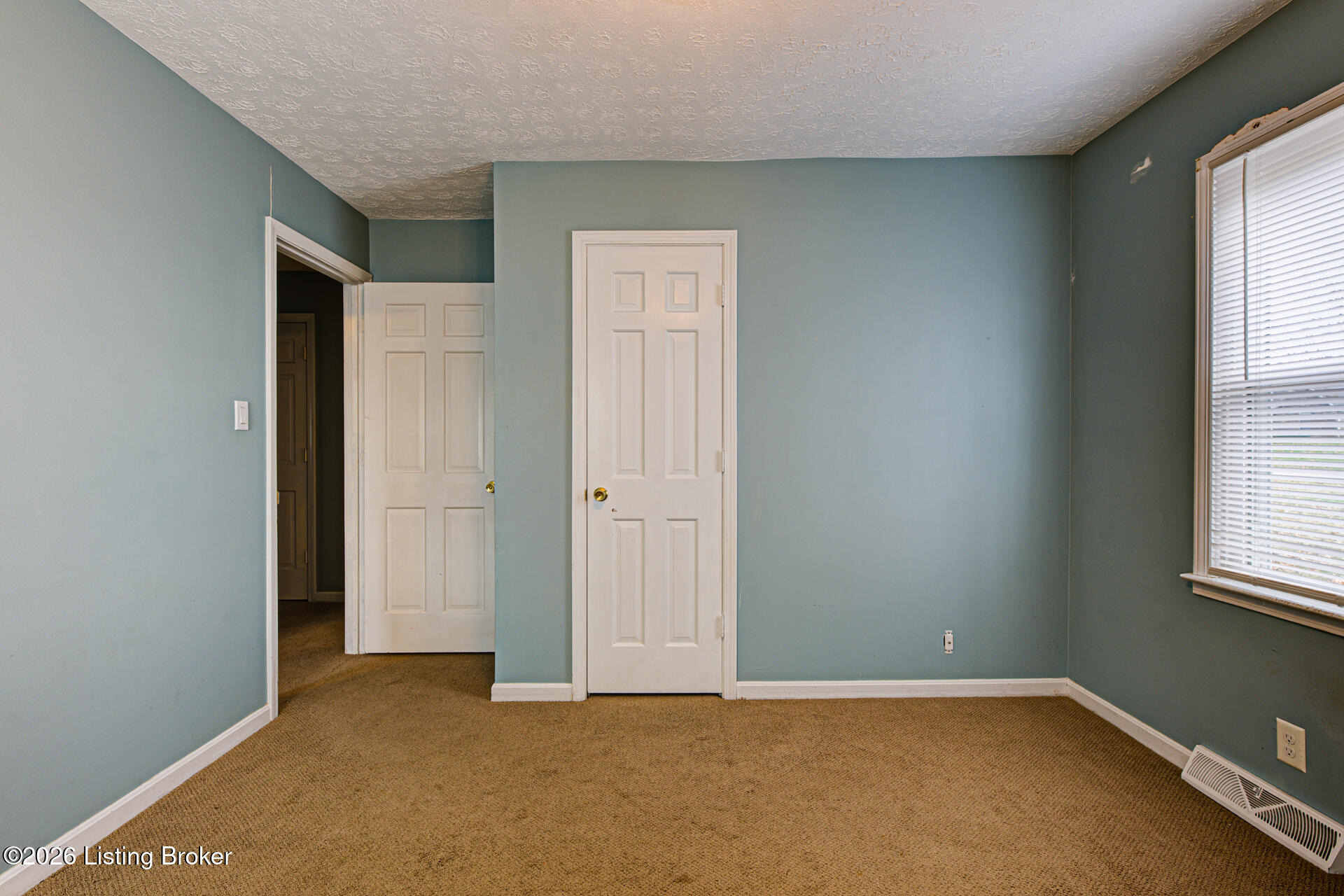 5556 Taylorsville Rd
