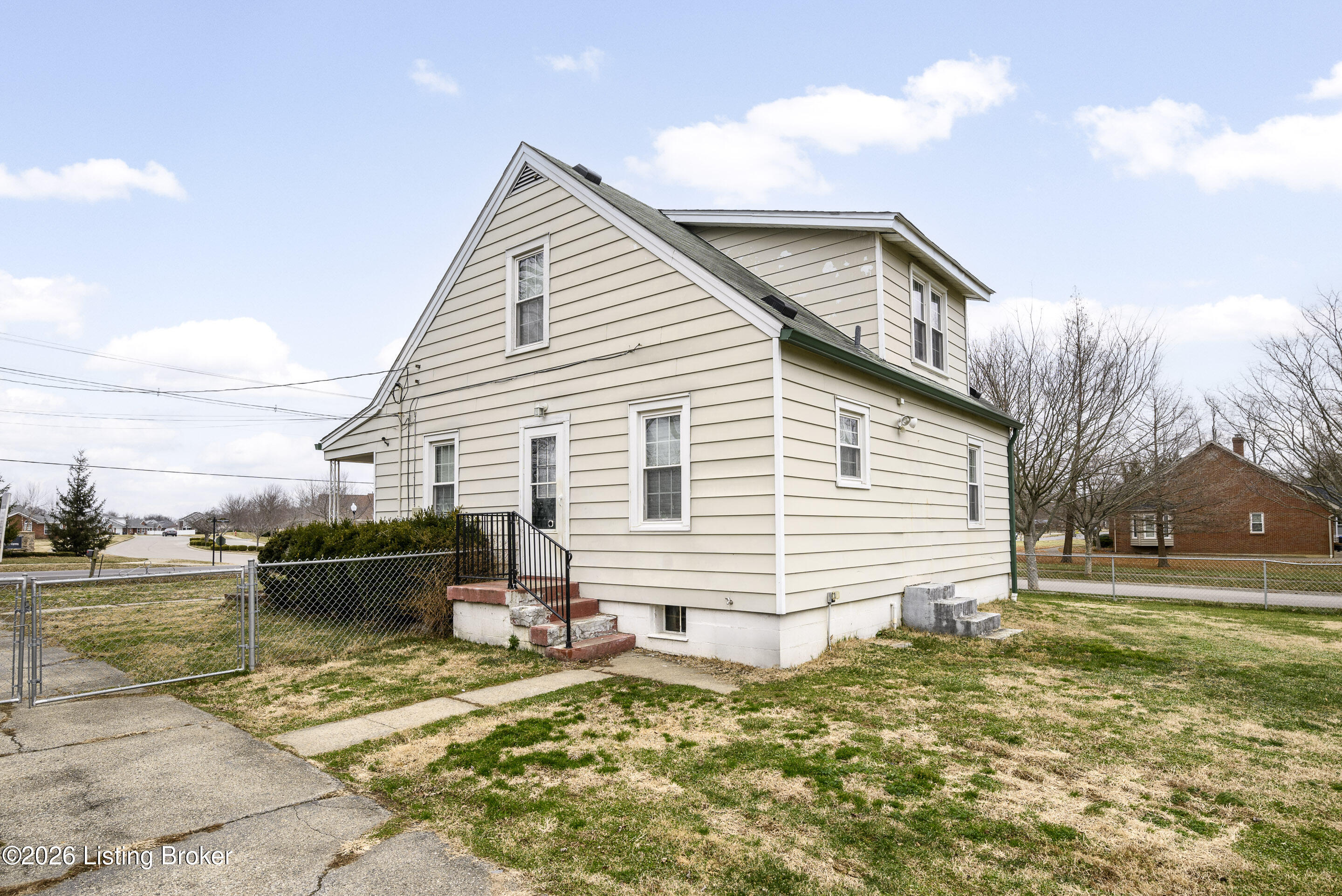 5208 Valley Station Rd