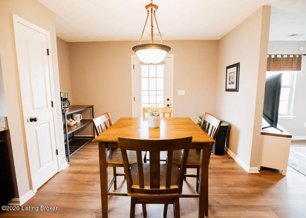 401 Golden Wing Rd