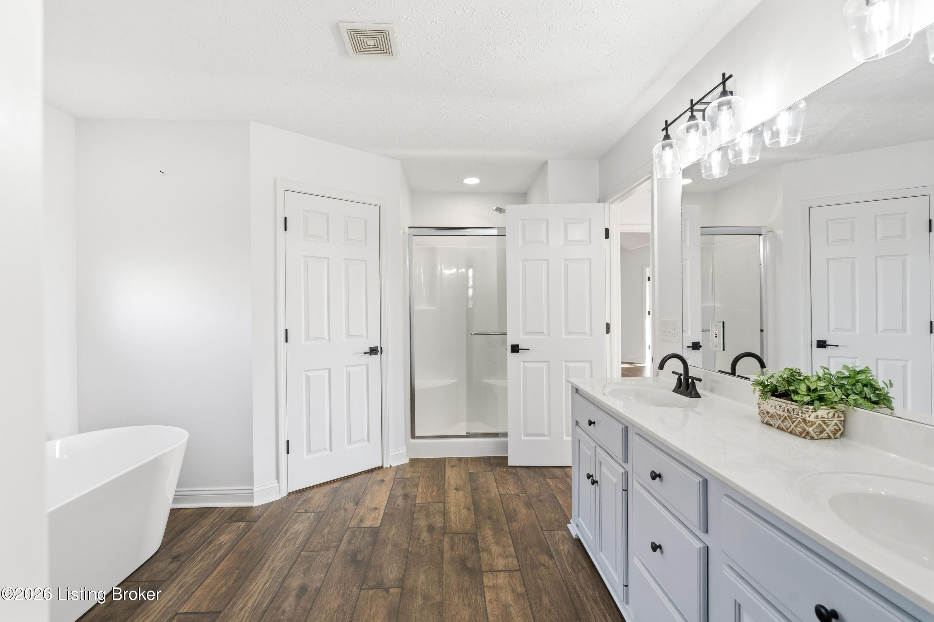 149 Wood Gate Dr