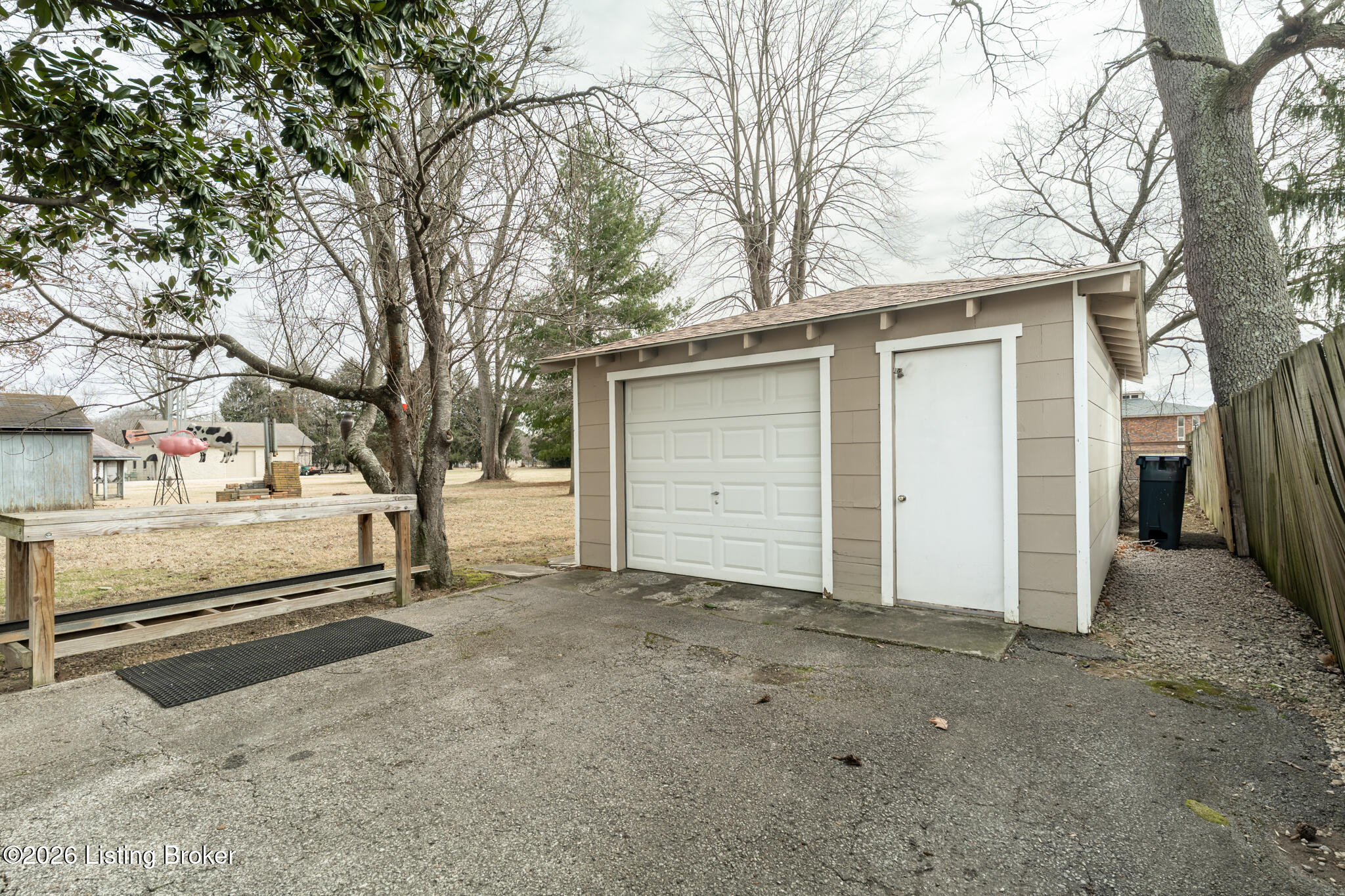 4916 Valley Station Rd