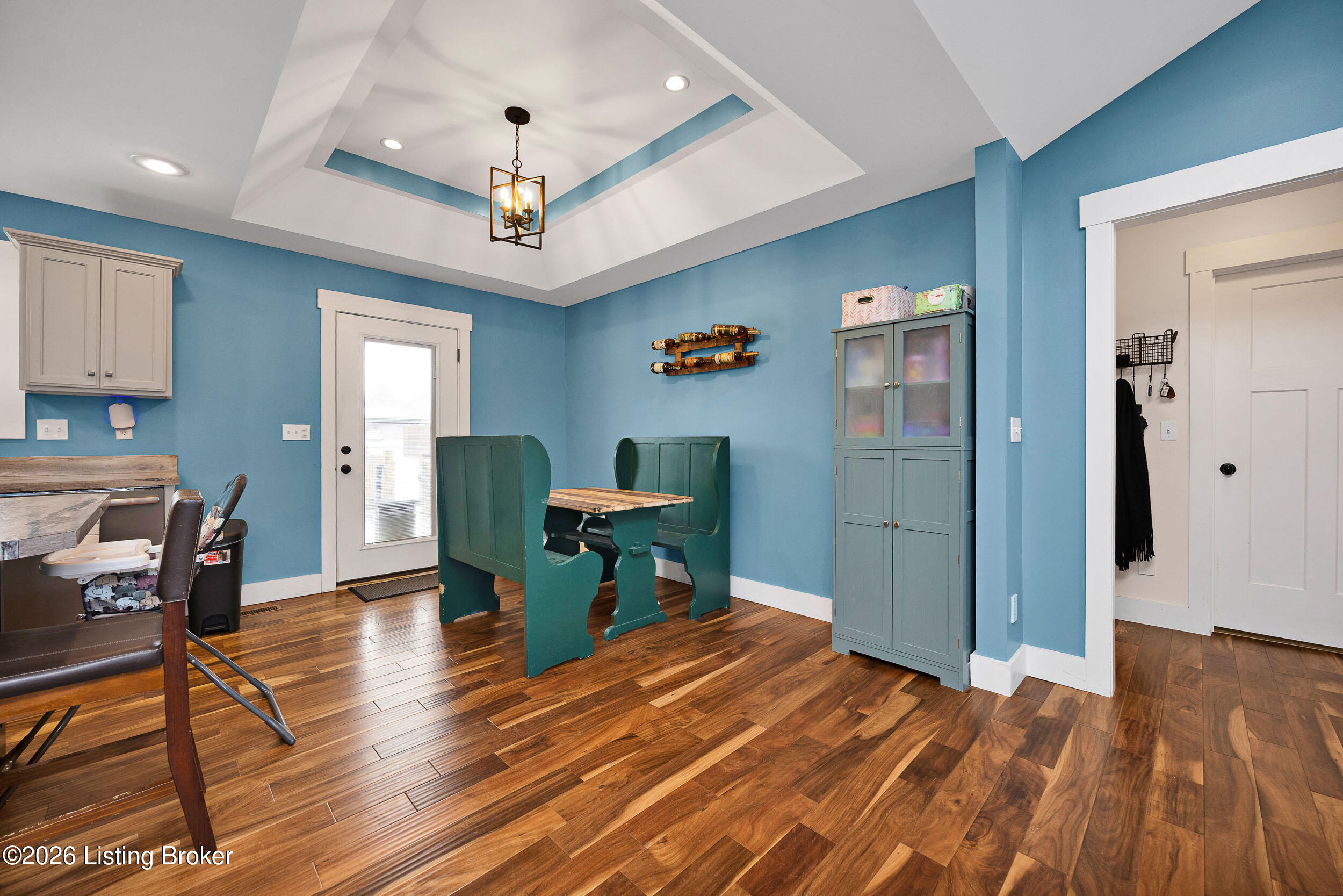 114 Delaware Ct