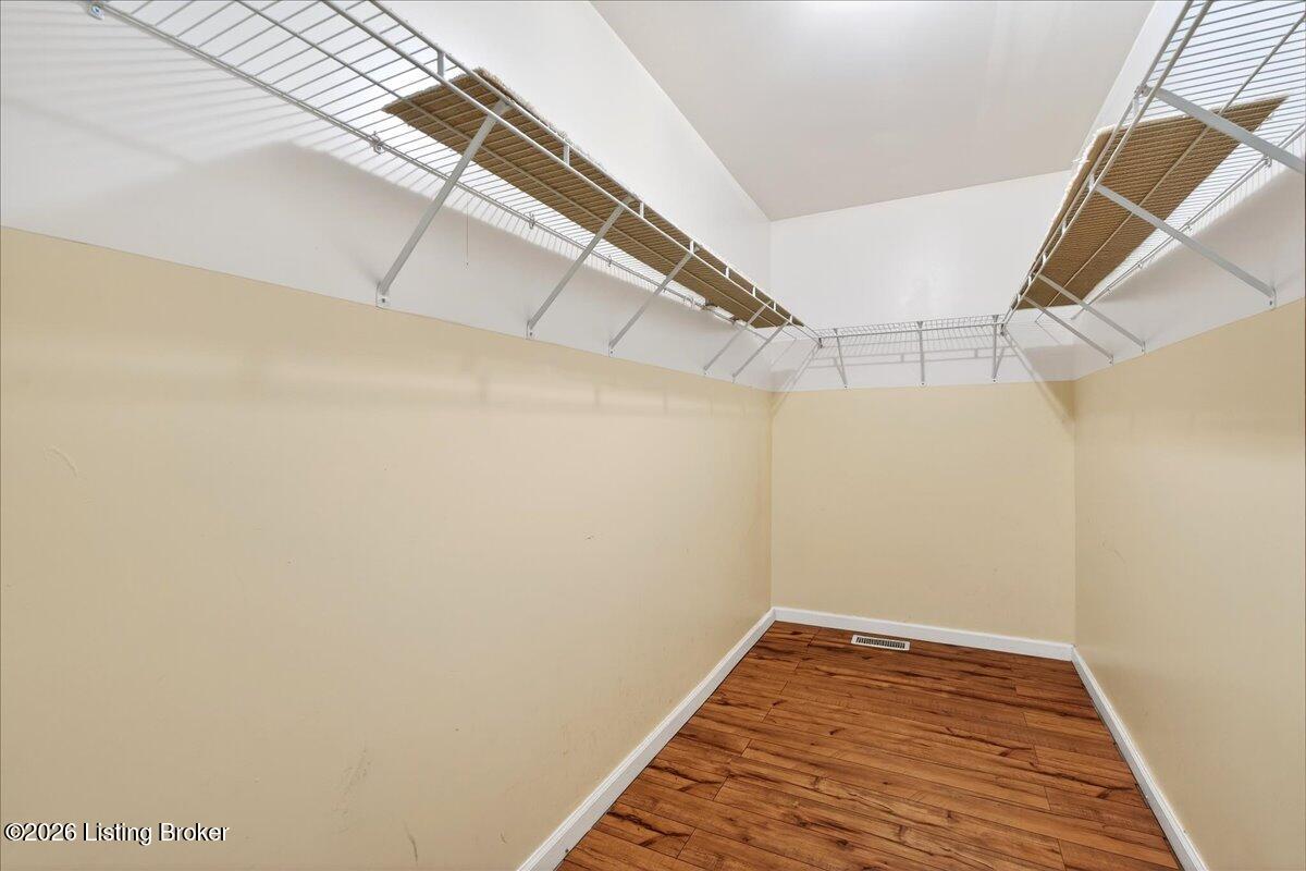 217 Bolton Ct