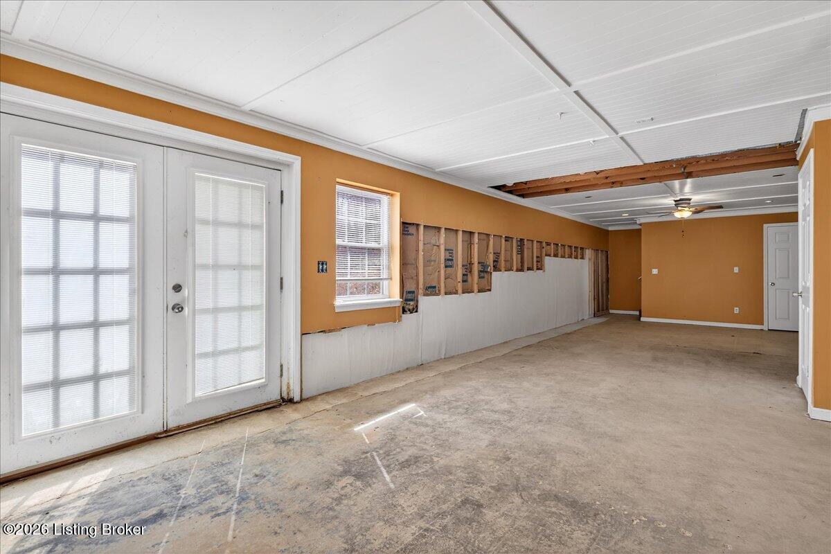 217 Bolton Ct