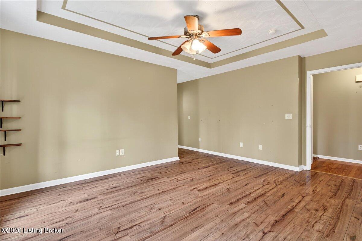217 Bolton Ct