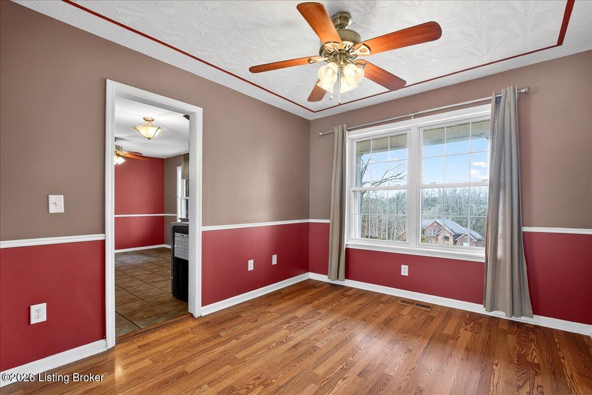 217 Bolton Ct