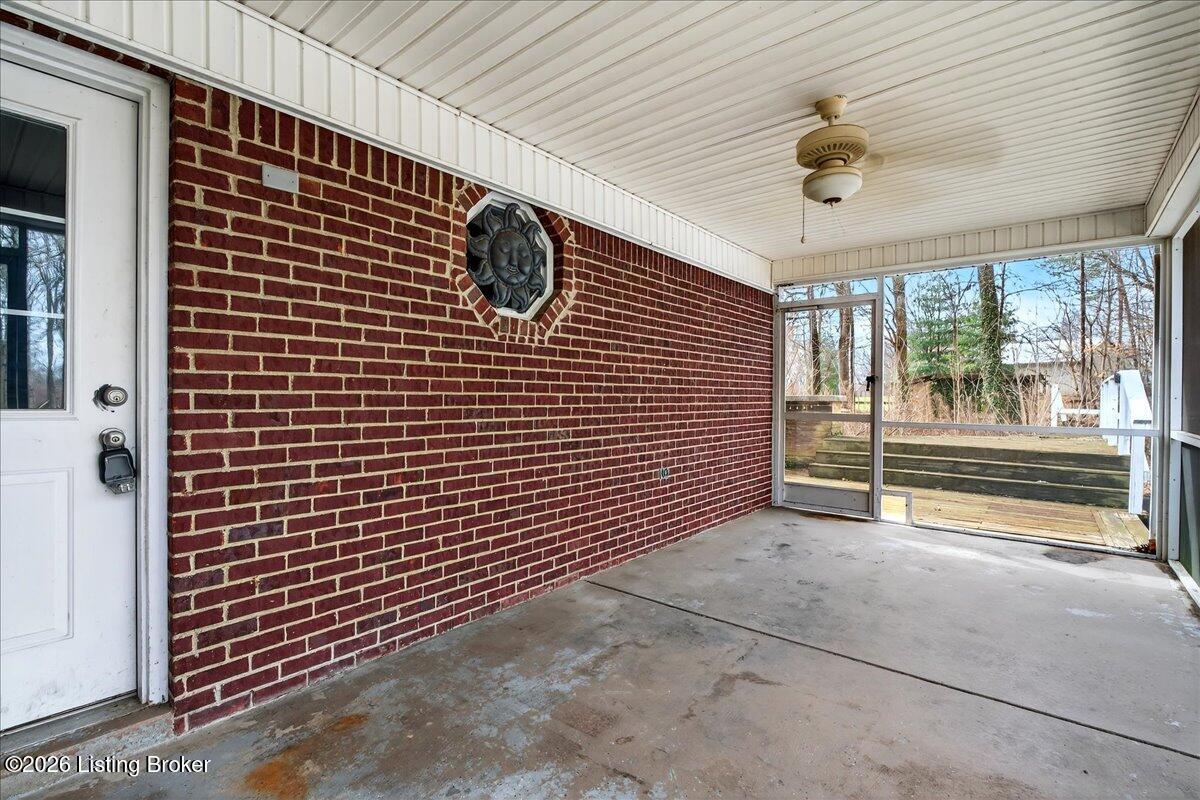 217 Bolton Ct