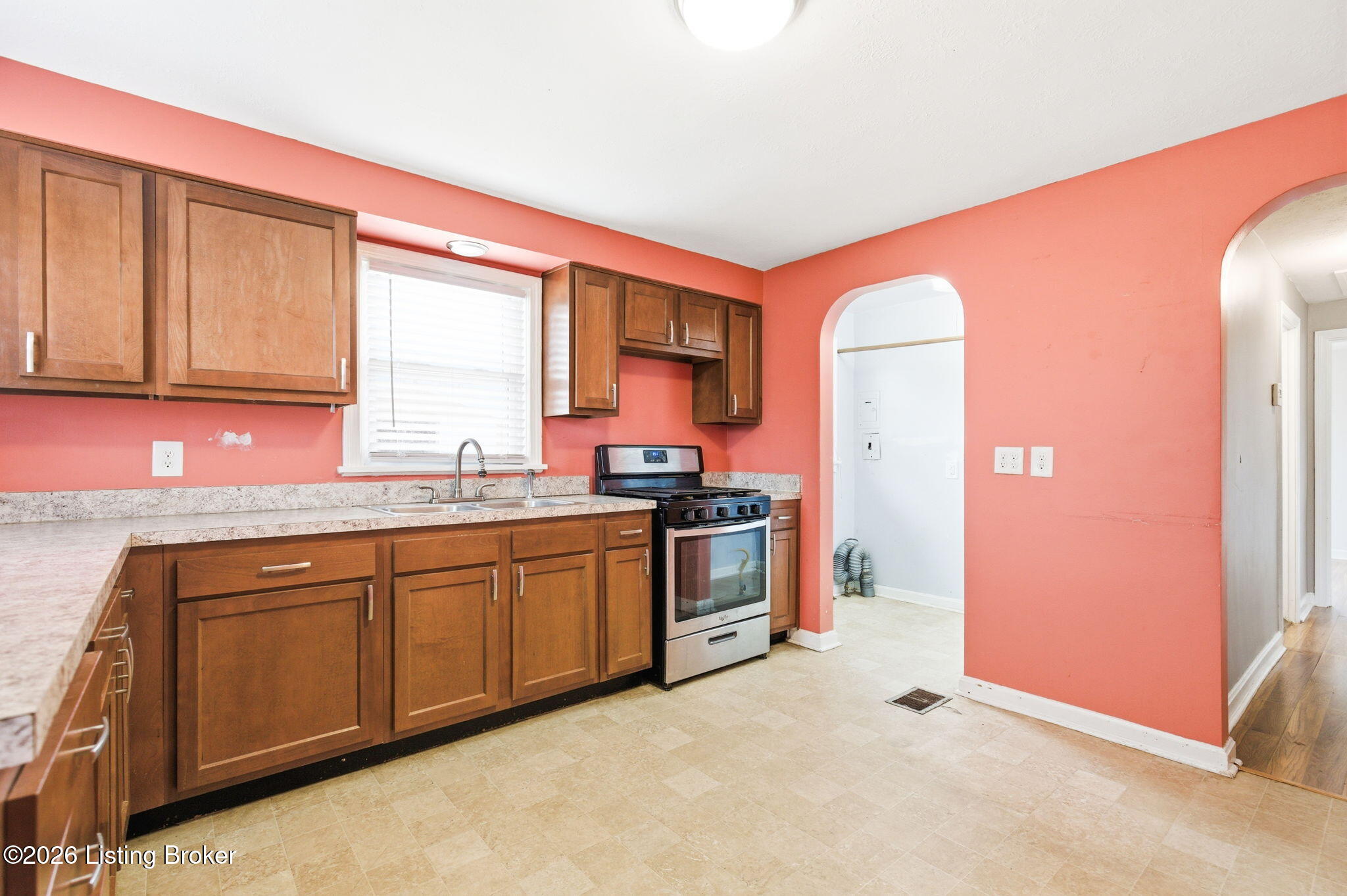 2115 Lower Hunters Trace