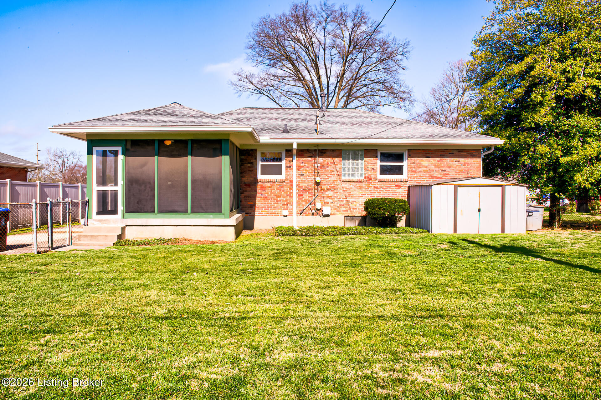 3702 Mamaroneck Rd