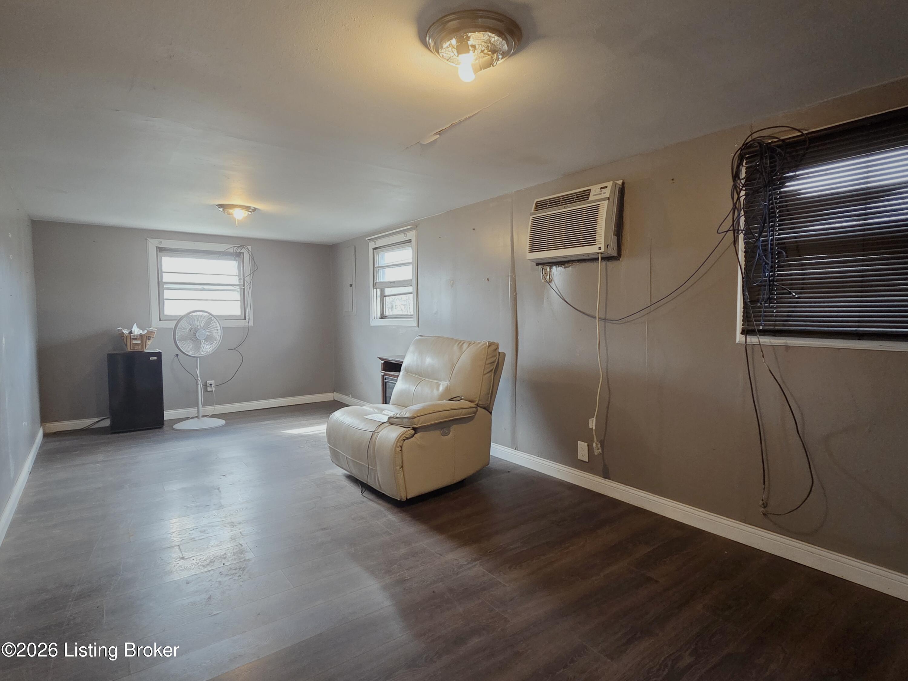170 Horseshoe Ct
