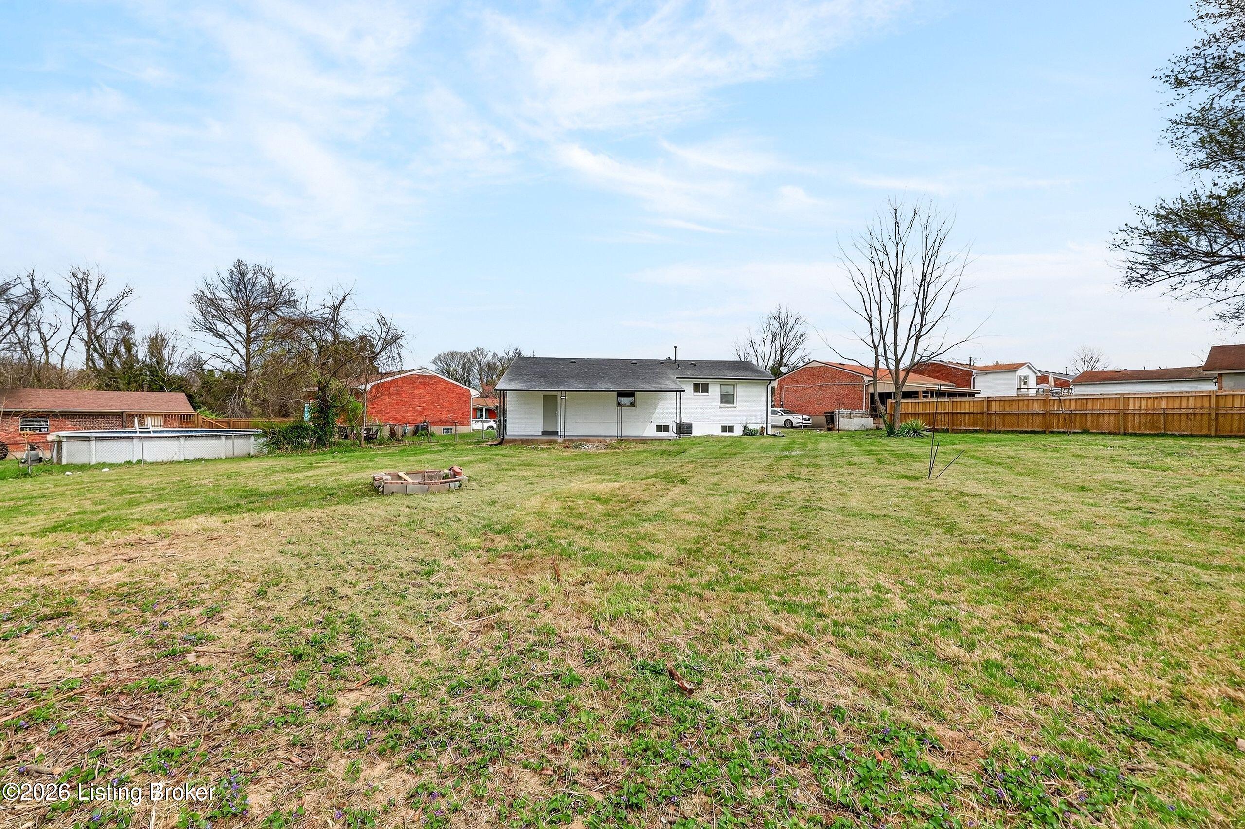 5202 Chasewood Pl