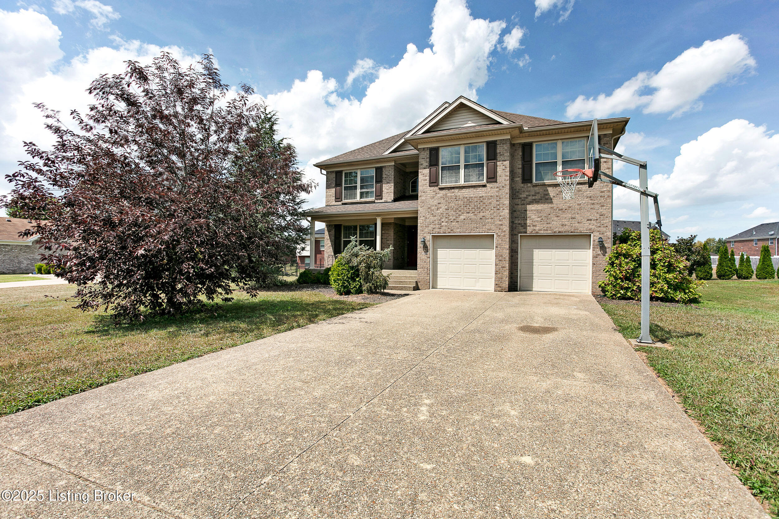 371 Persimmon Dr