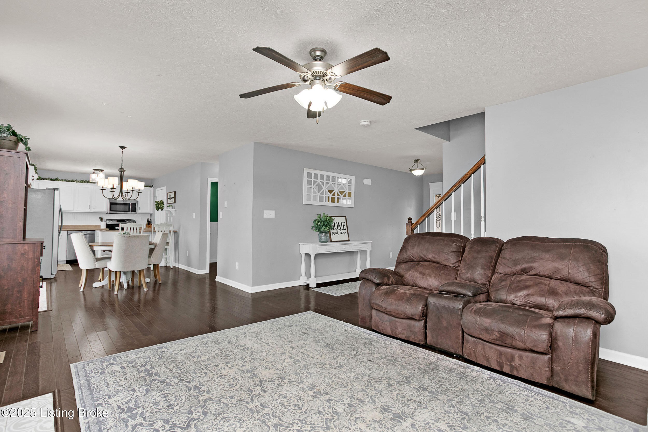 371 Persimmon Dr