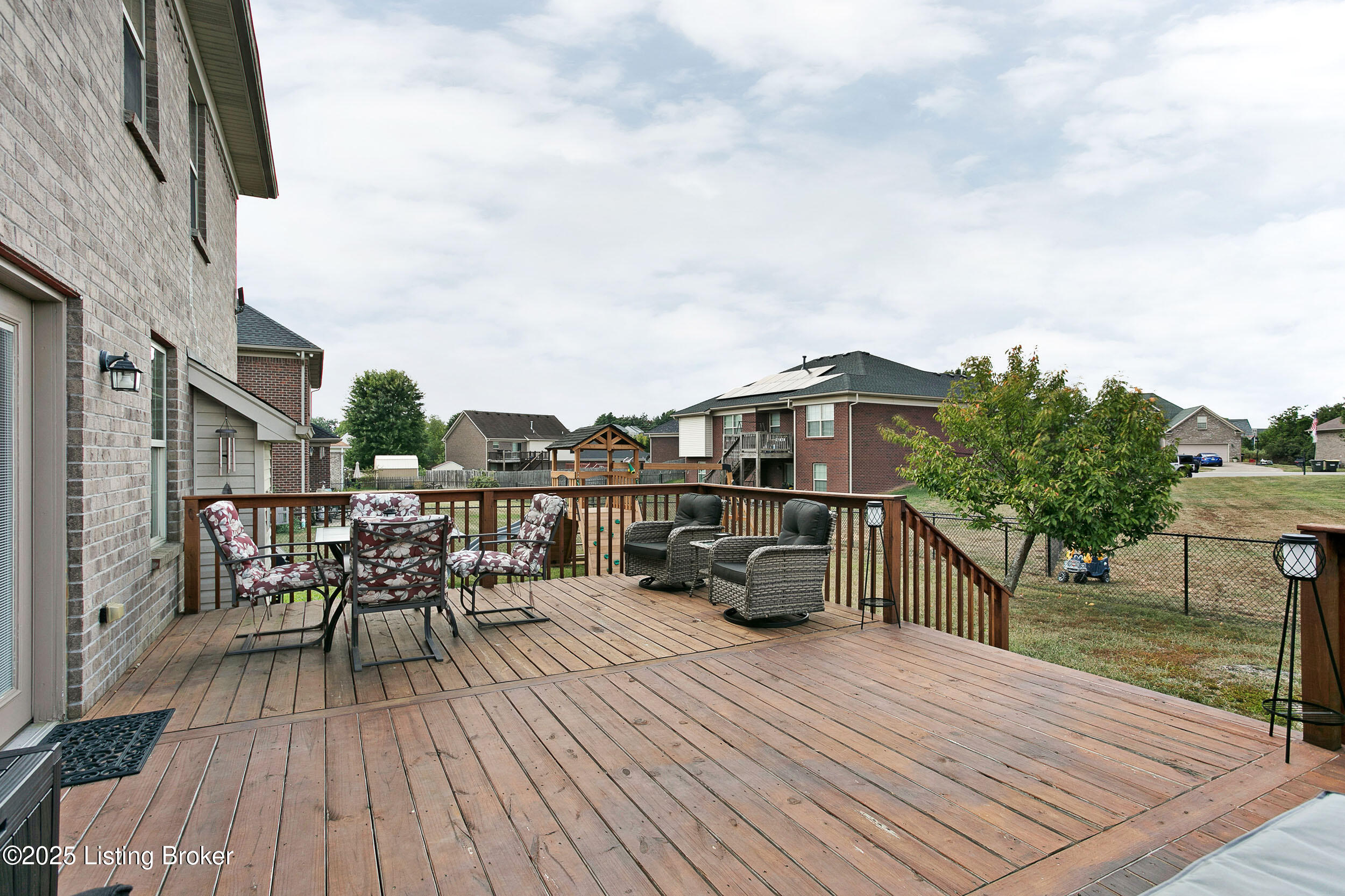 371 Persimmon Dr