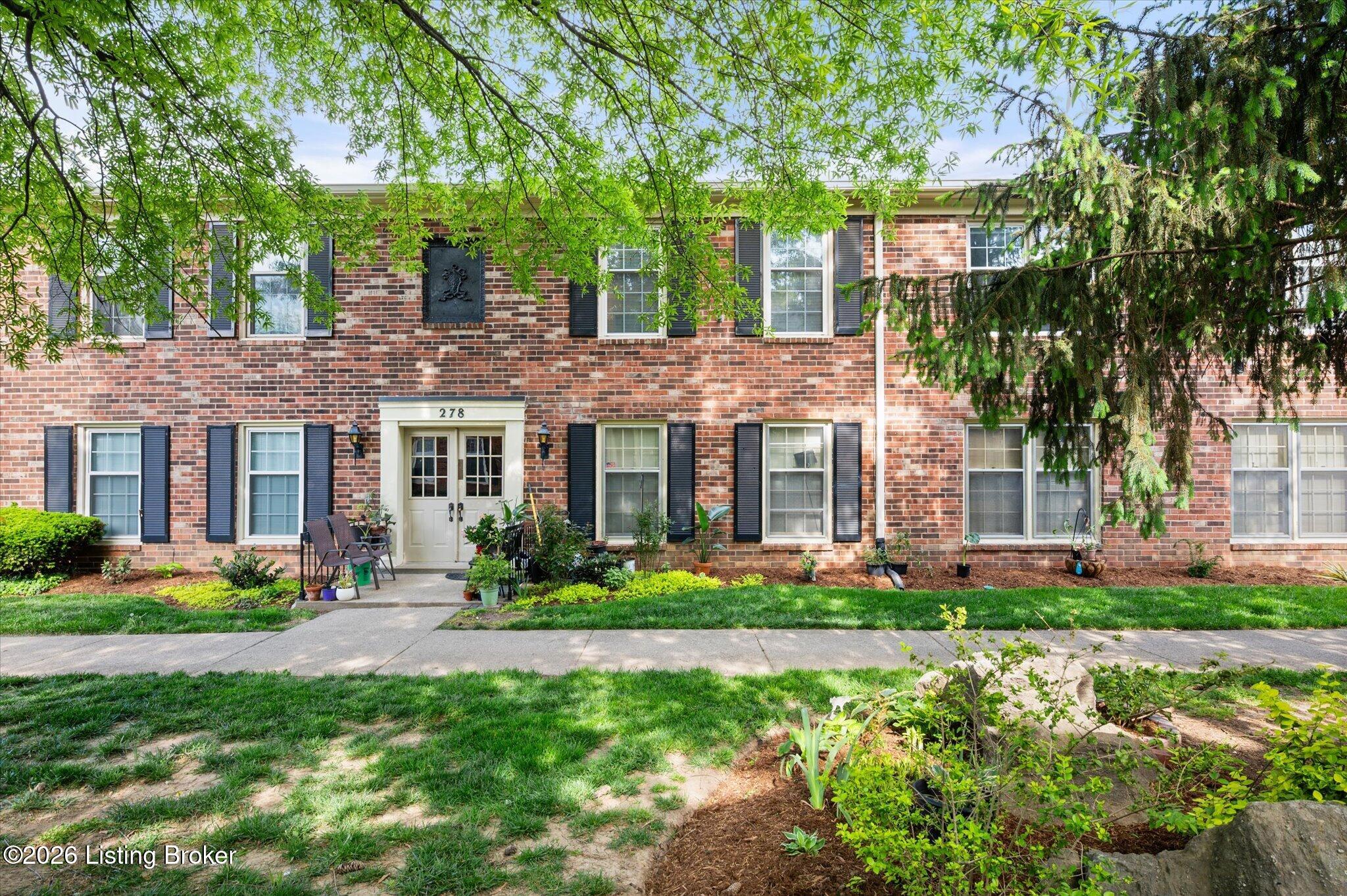 278 Salisbury Square APT 104