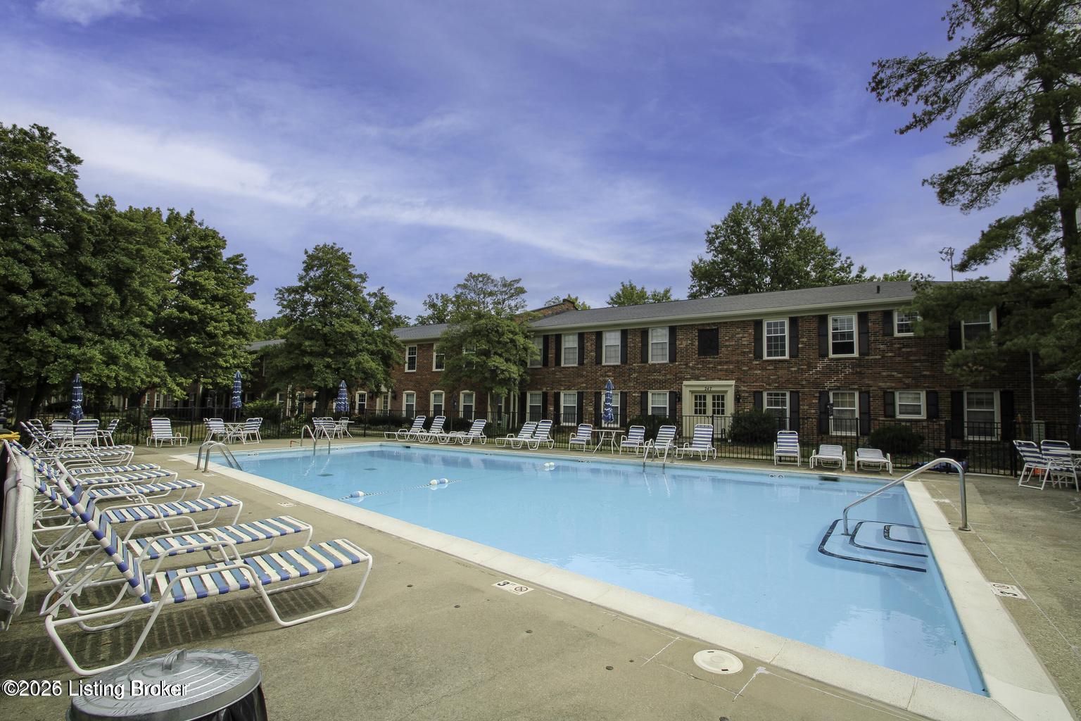 278 Salisbury Square APT 104