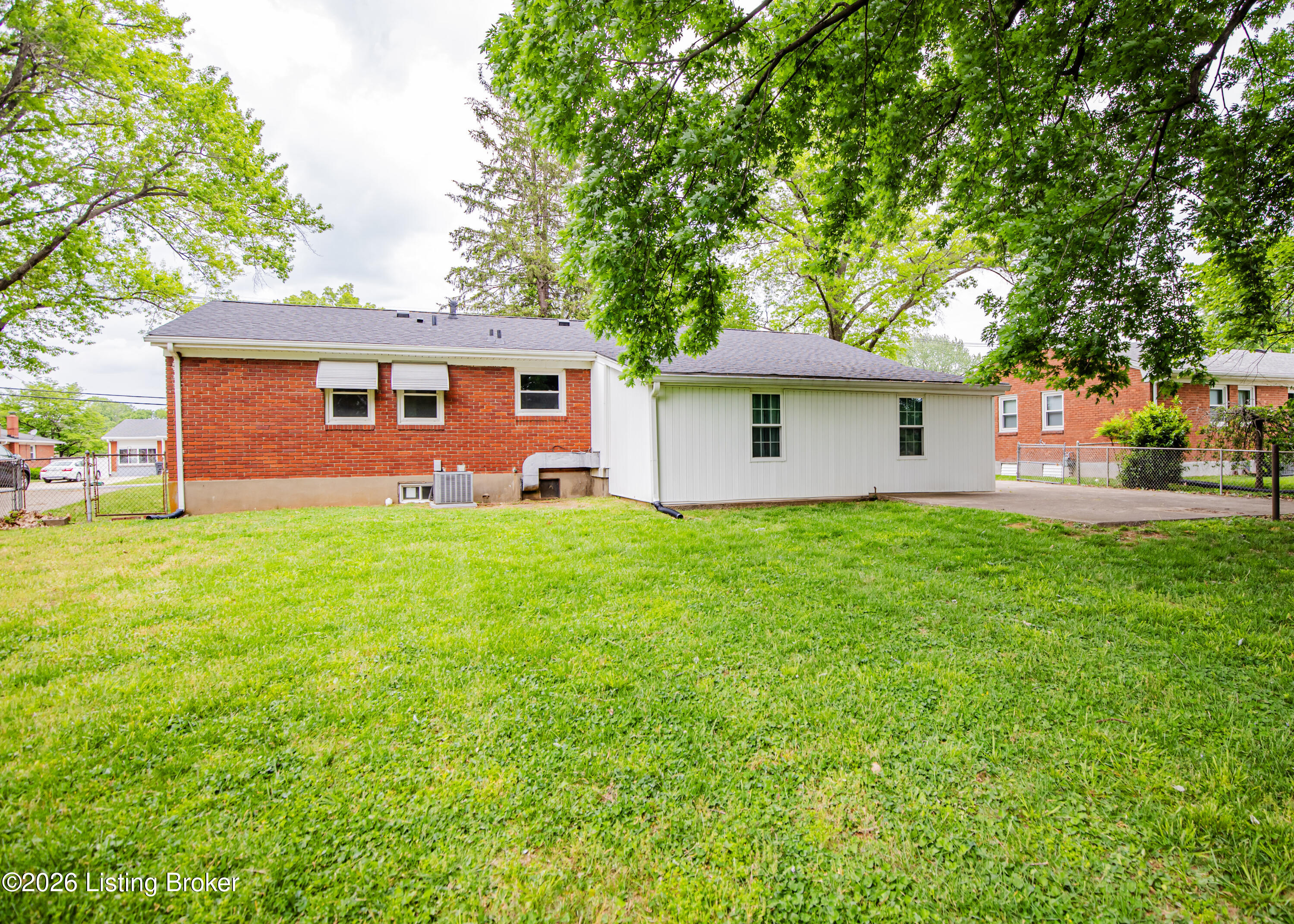 7000 Green Manor Dr