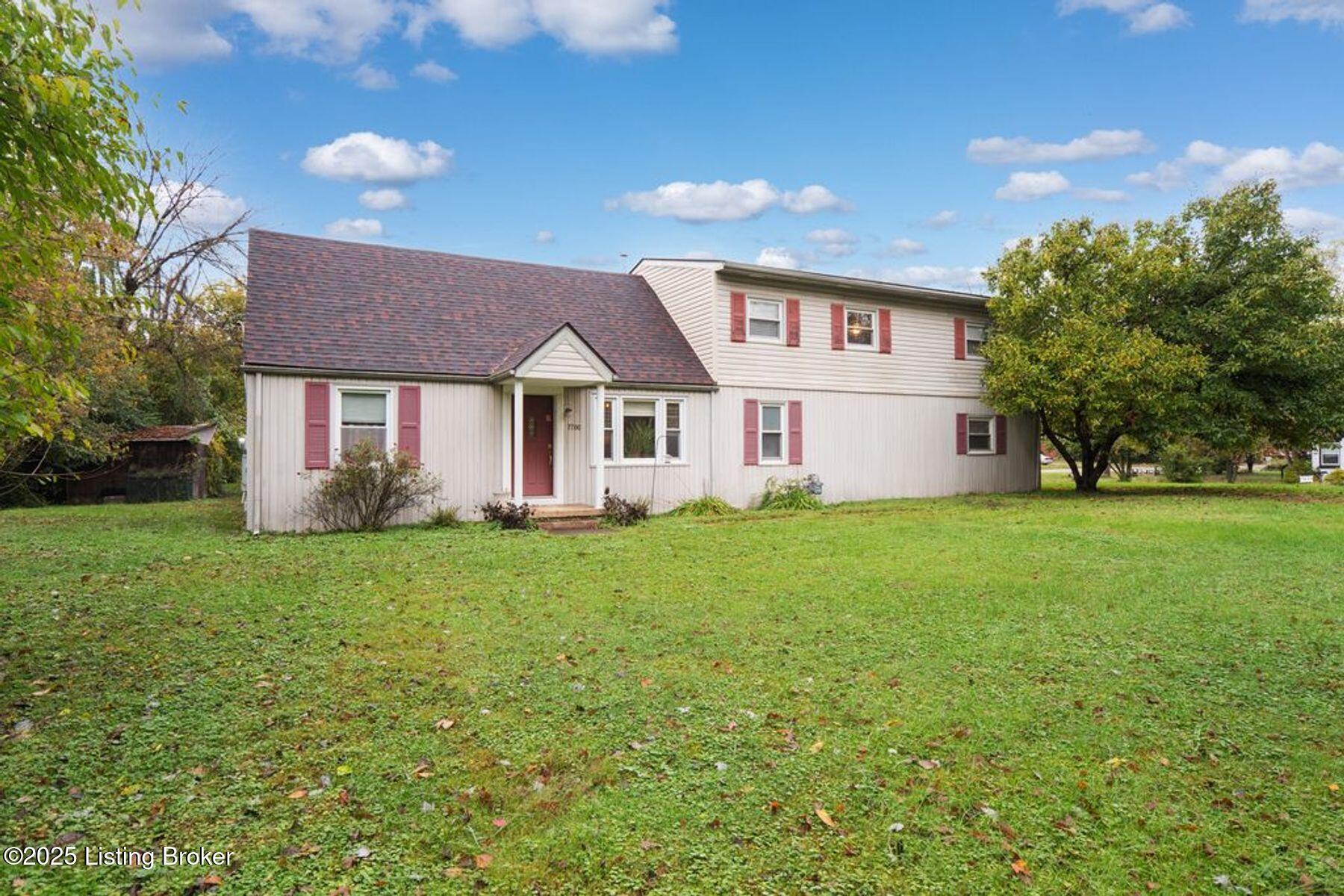 7700 Rosemary Ln