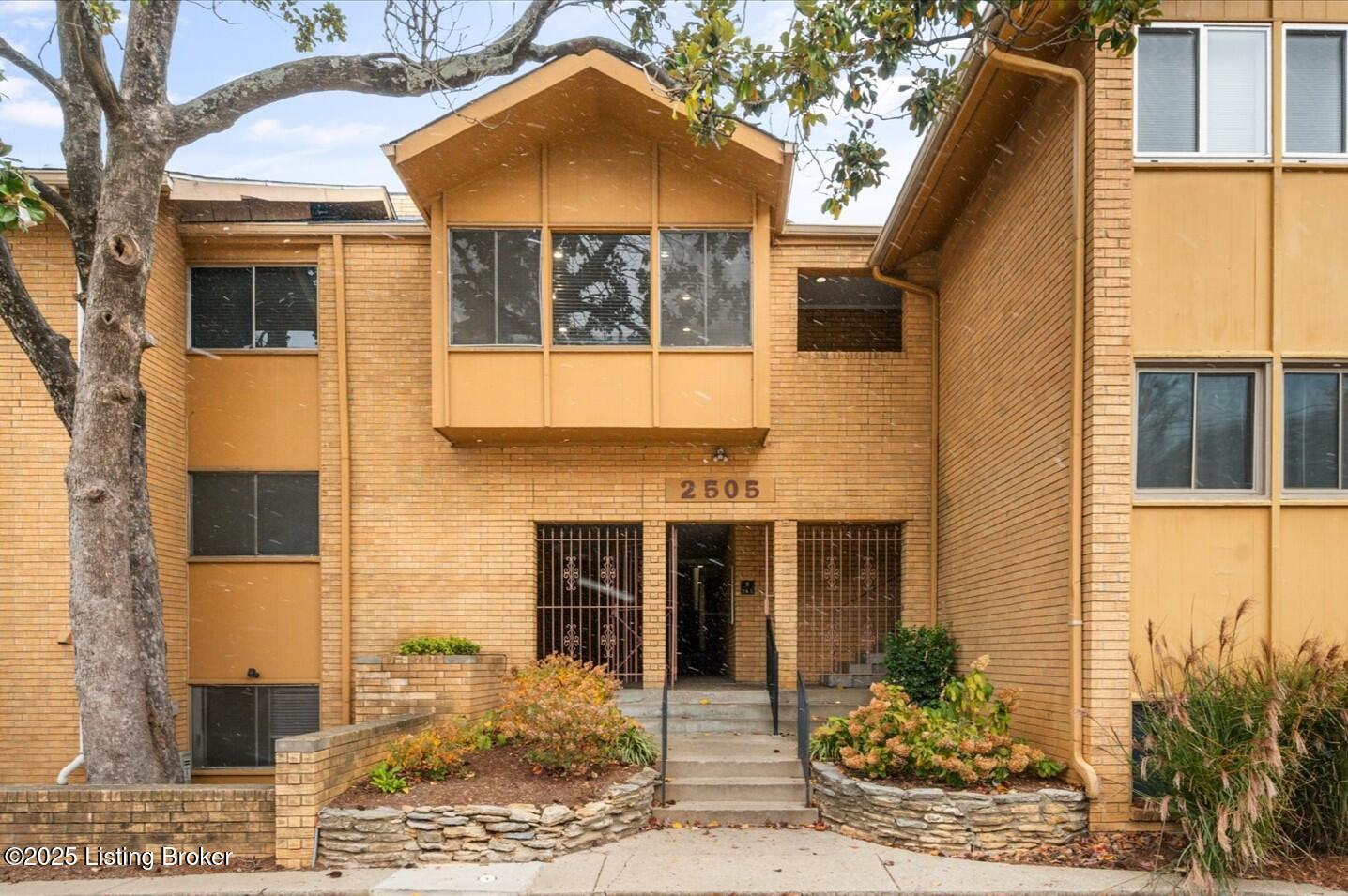 2505 Brownsboro Rd APT A7