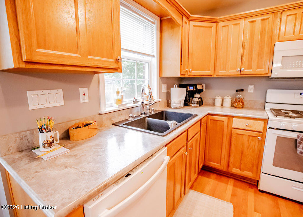 6314 Faris Way