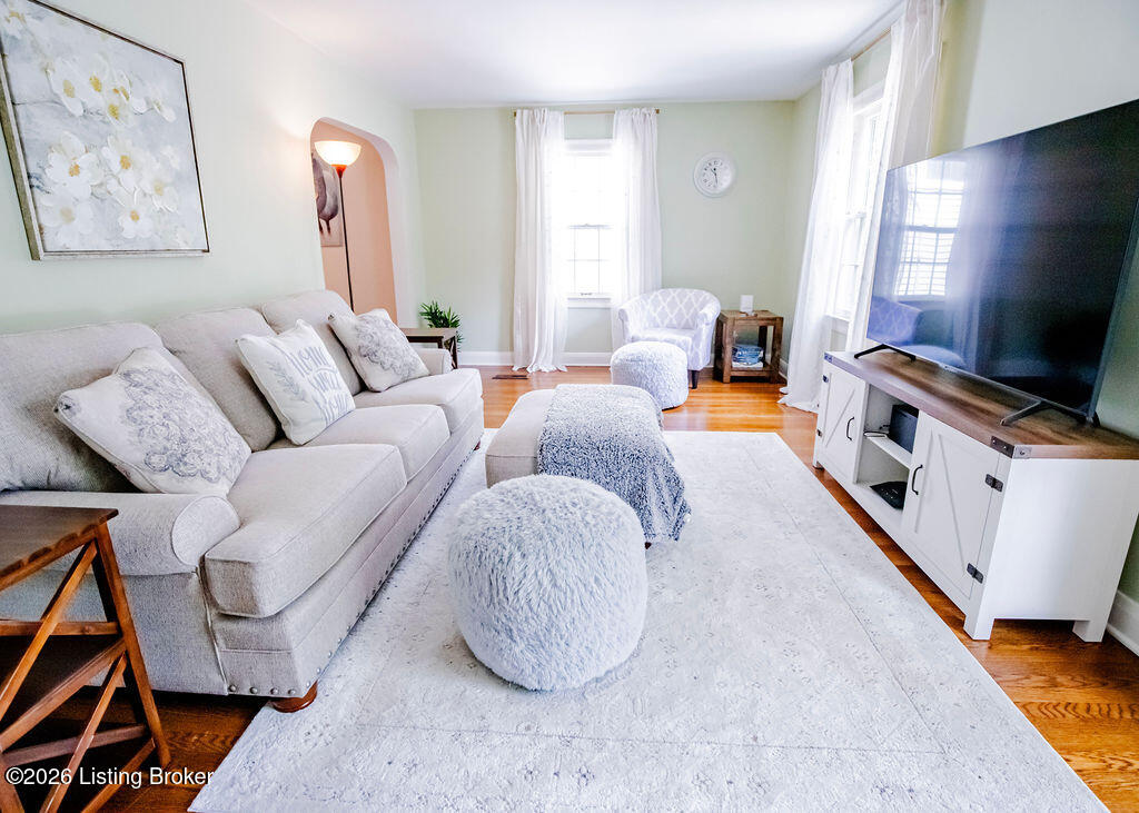 1122 Willow Ave