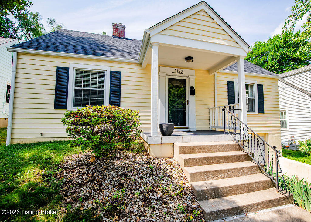 1122 Willow Ave