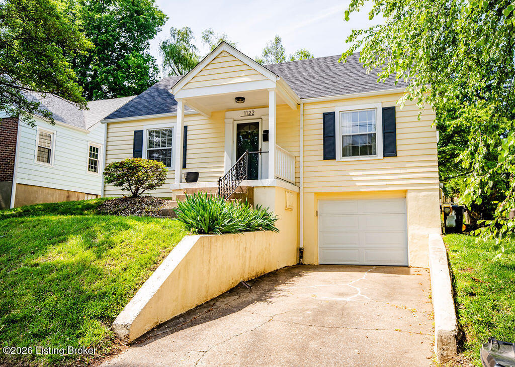 1122 Willow Ave