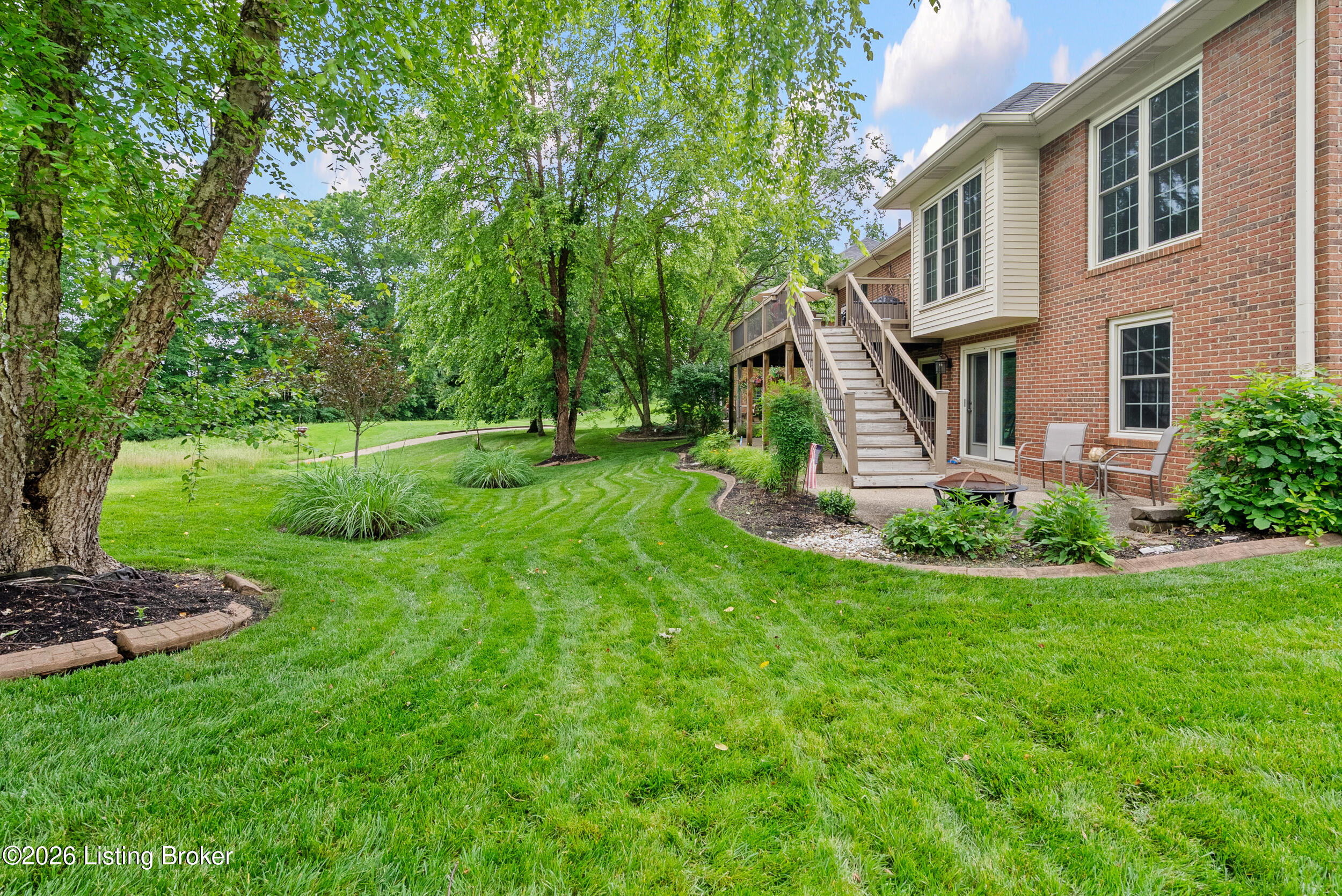 1315 Crosstimbers Dr