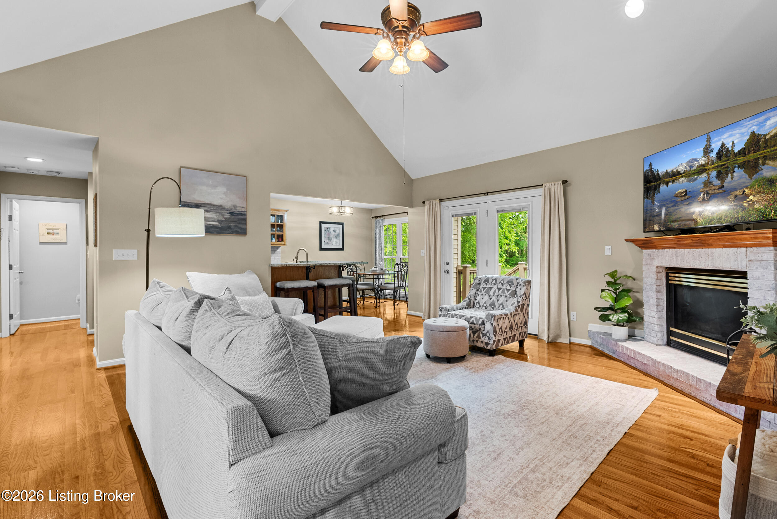 1315 Crosstimbers Dr