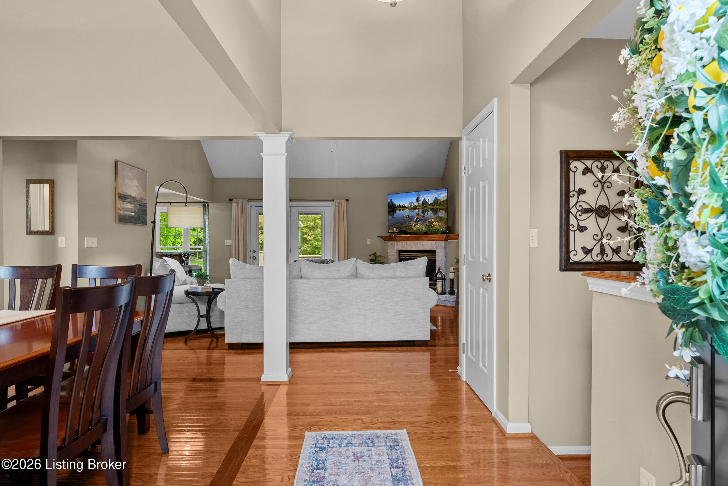 1315 Crosstimbers Dr