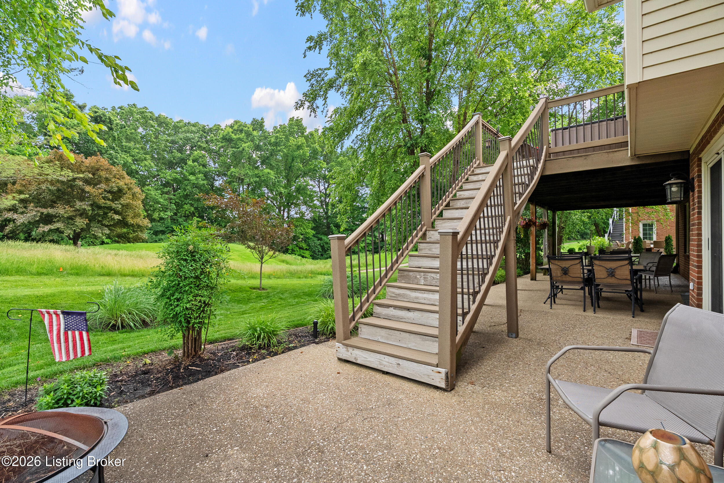 1315 Crosstimbers Dr