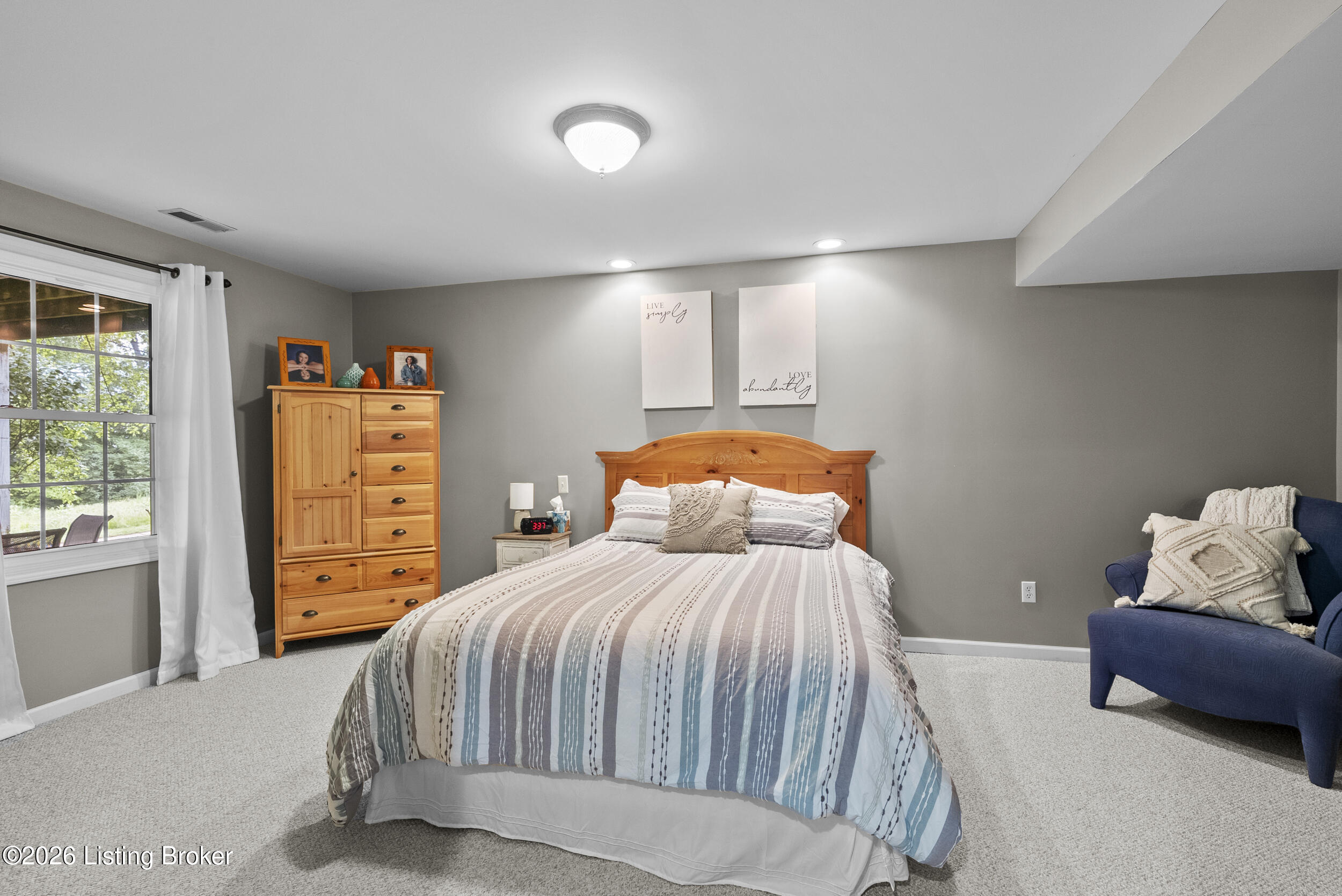 1315 Crosstimbers Dr