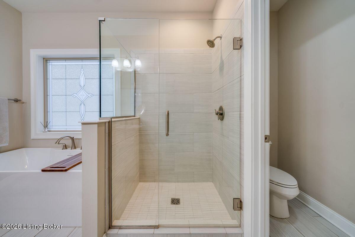 115 Locust Park Pl