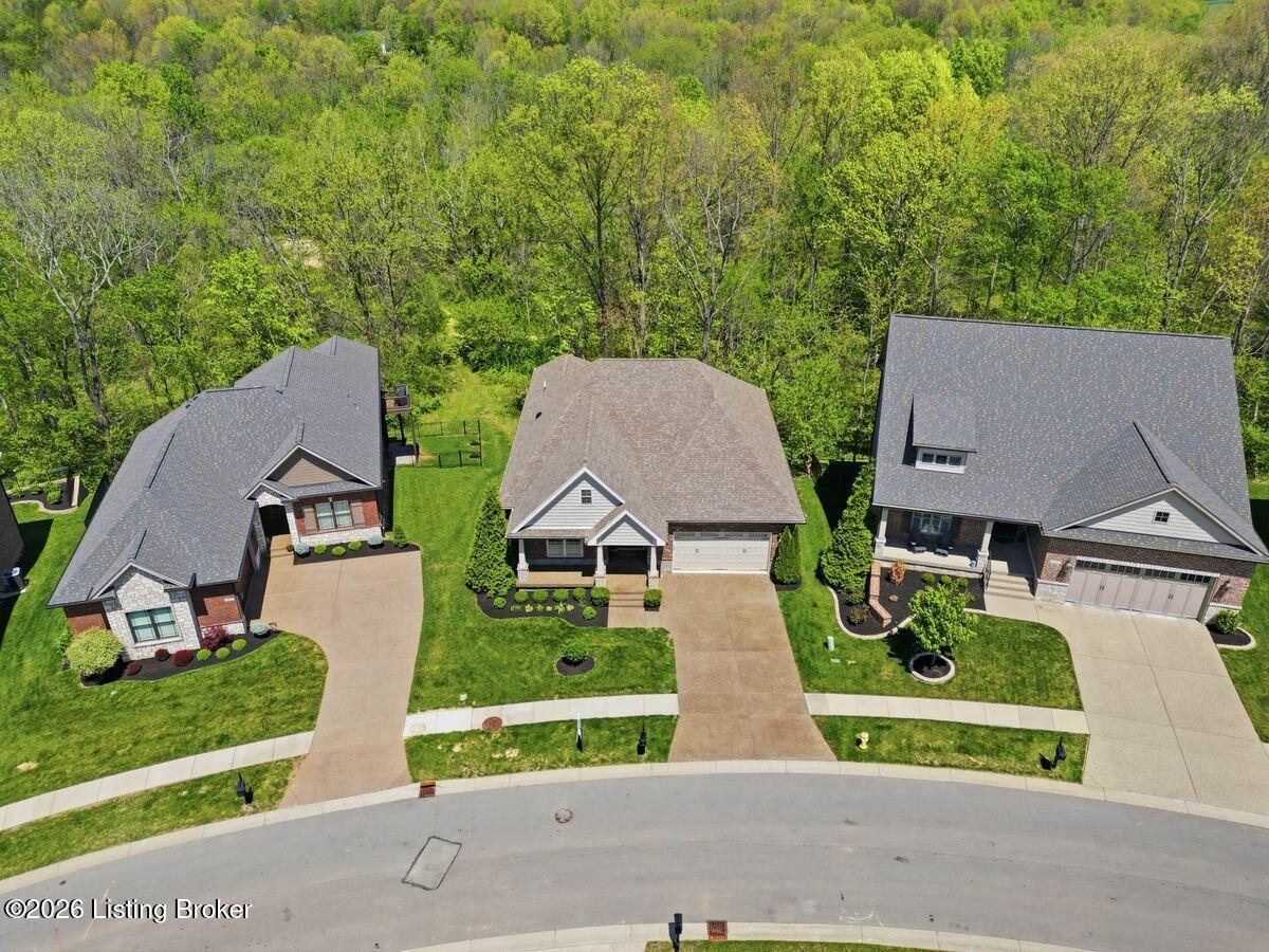 115 Locust Park Pl