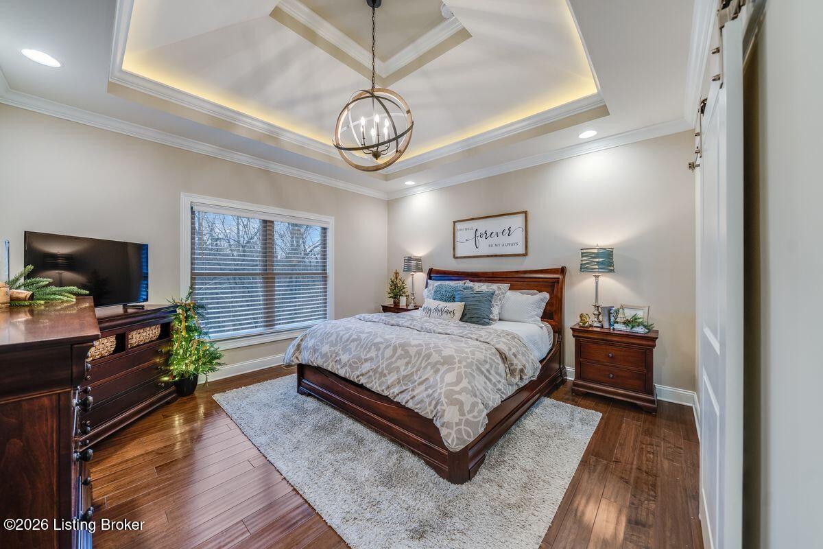 115 Locust Park Pl