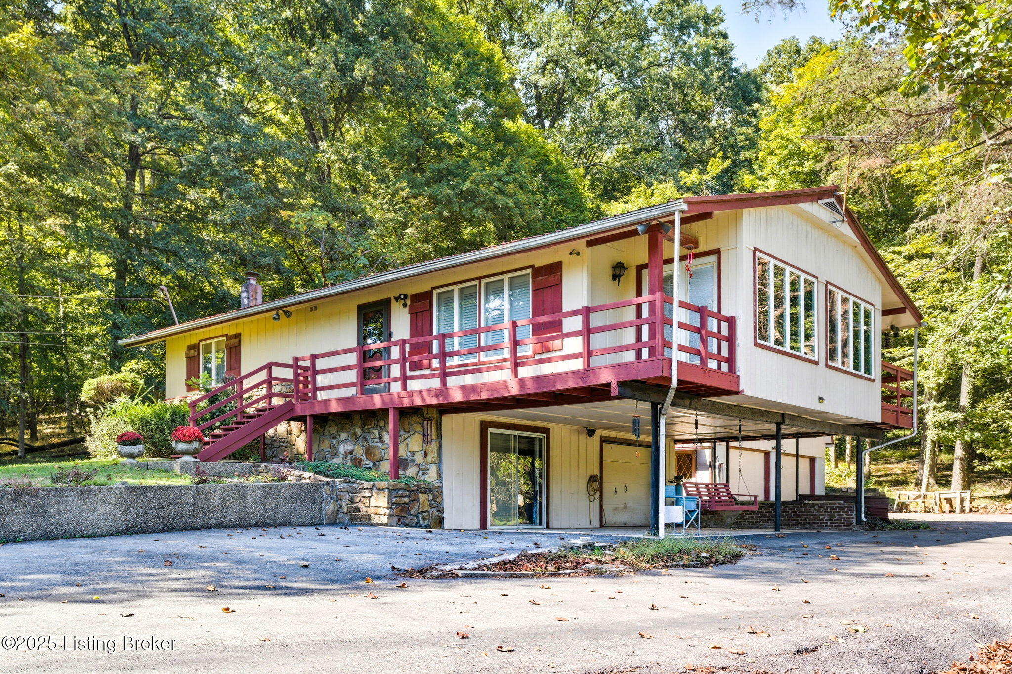 303 Quartermouse Rd