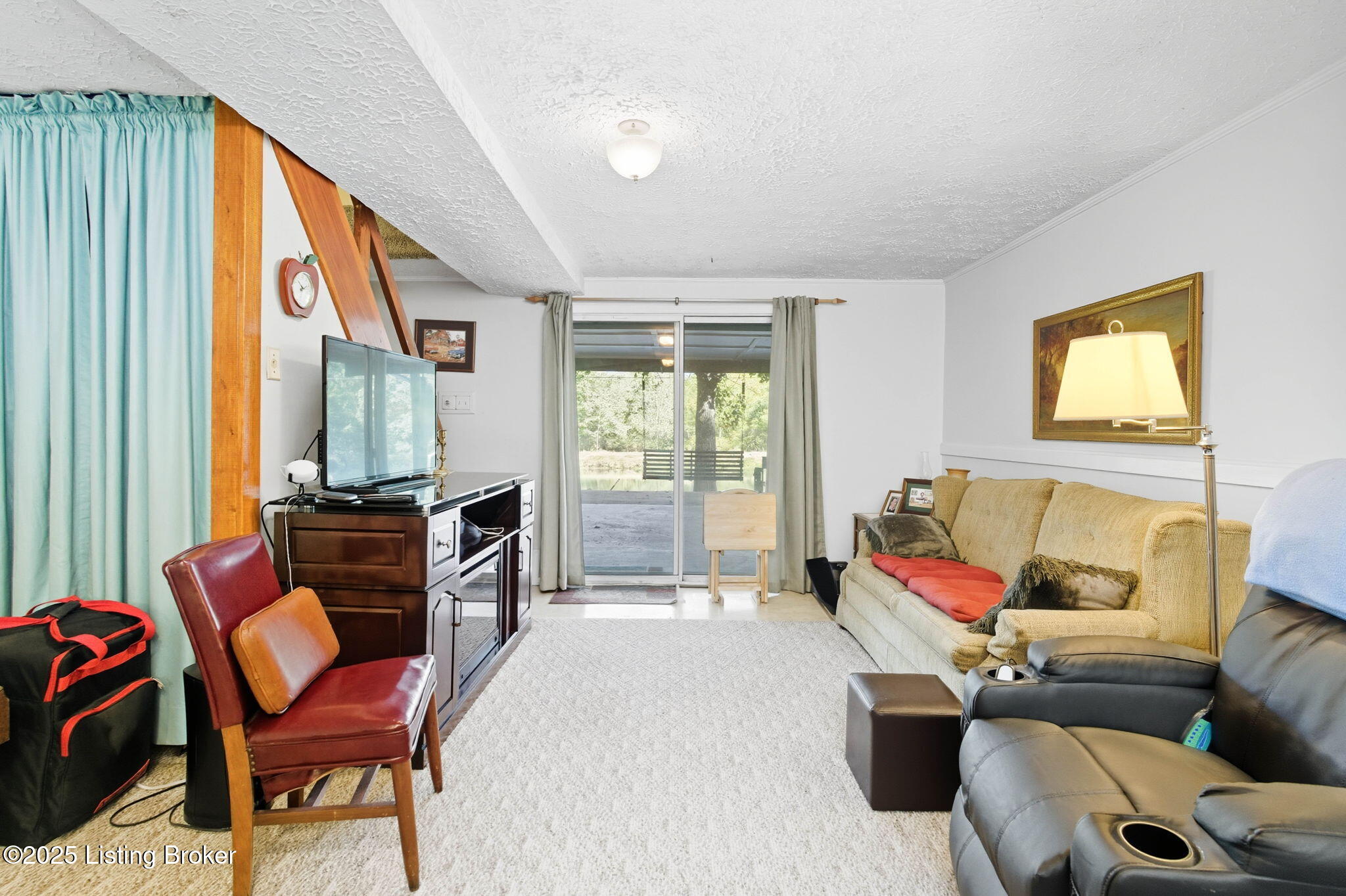 303 Quartermouse Rd