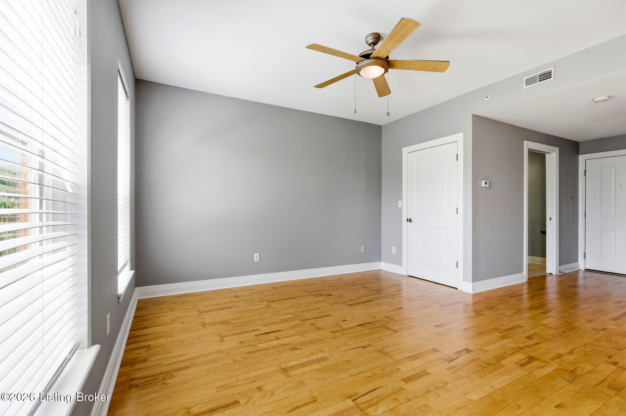 2411 Brownsboro Rd 301